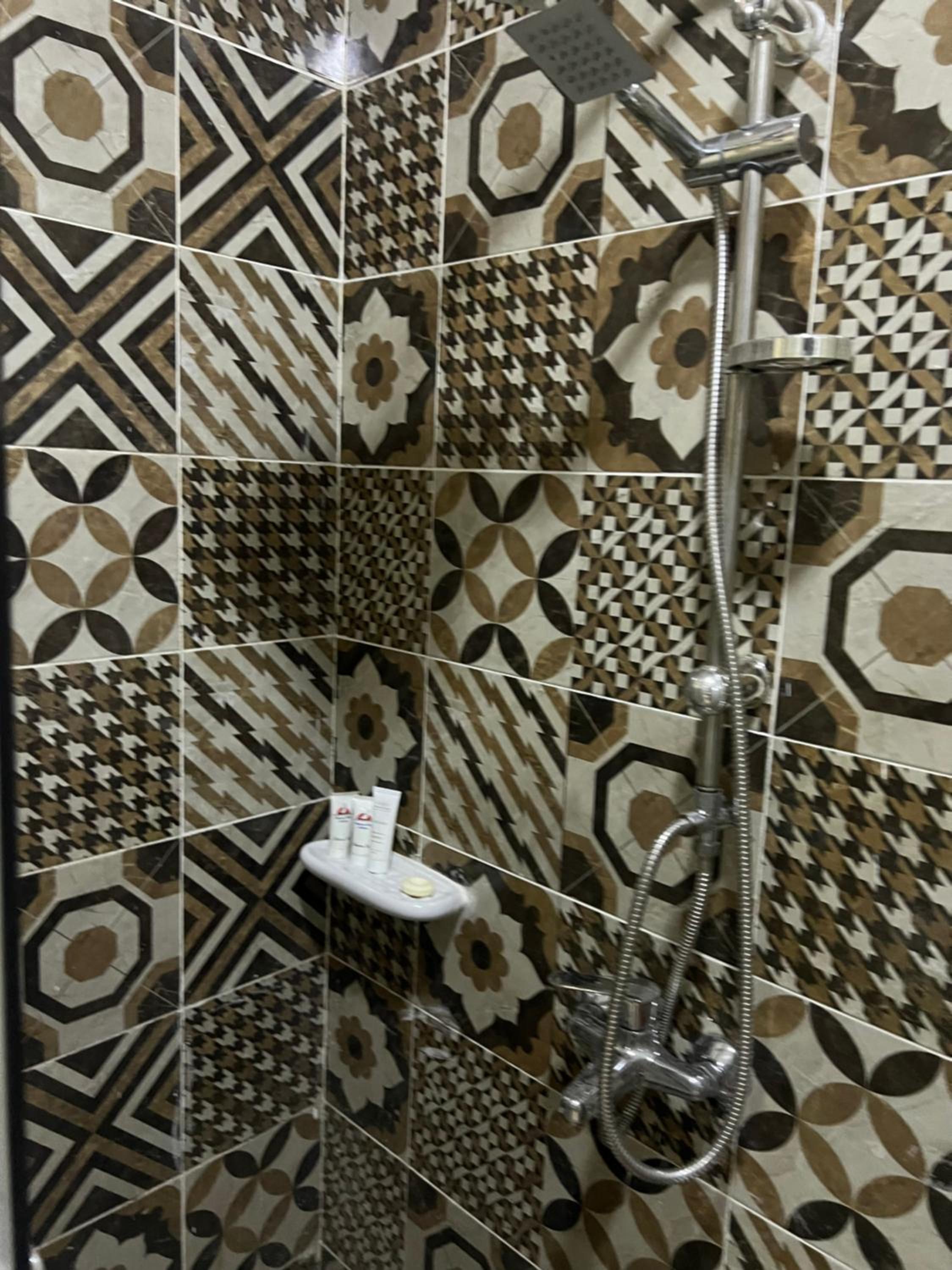 Elegant luxury app auc avenue New cairo