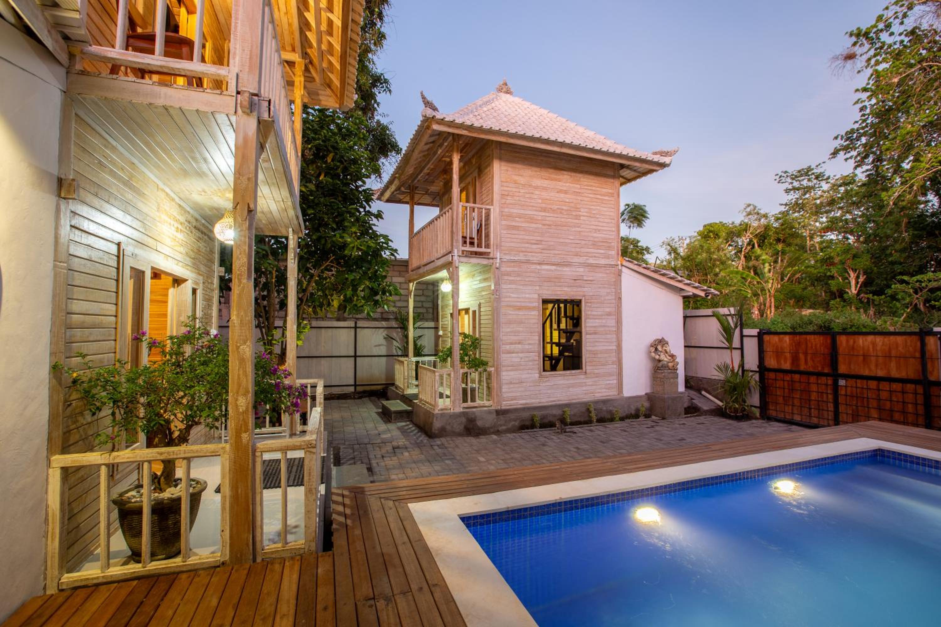 Dea Villa Padang Padang