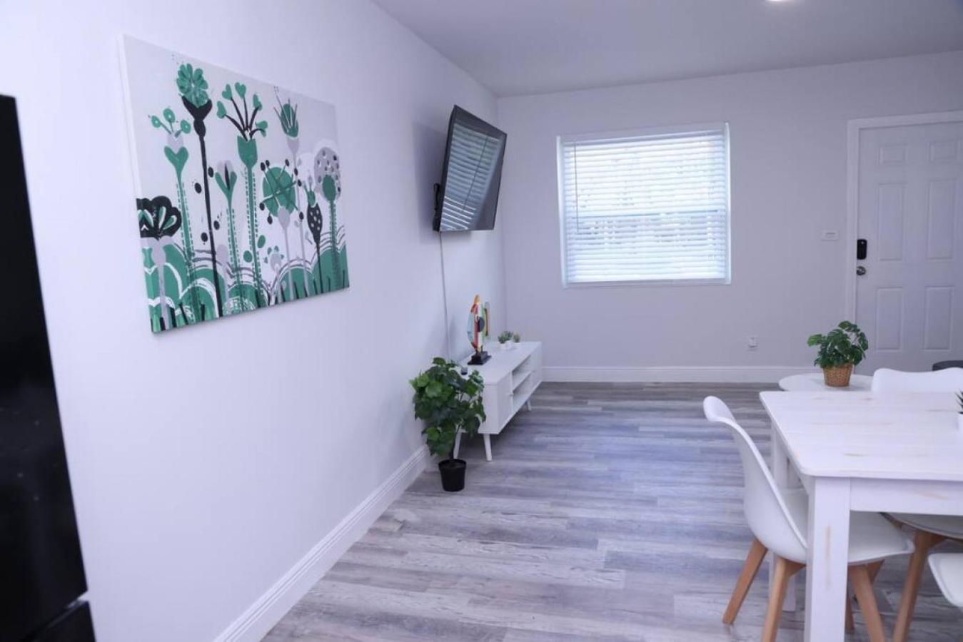 Douglas rd apartments