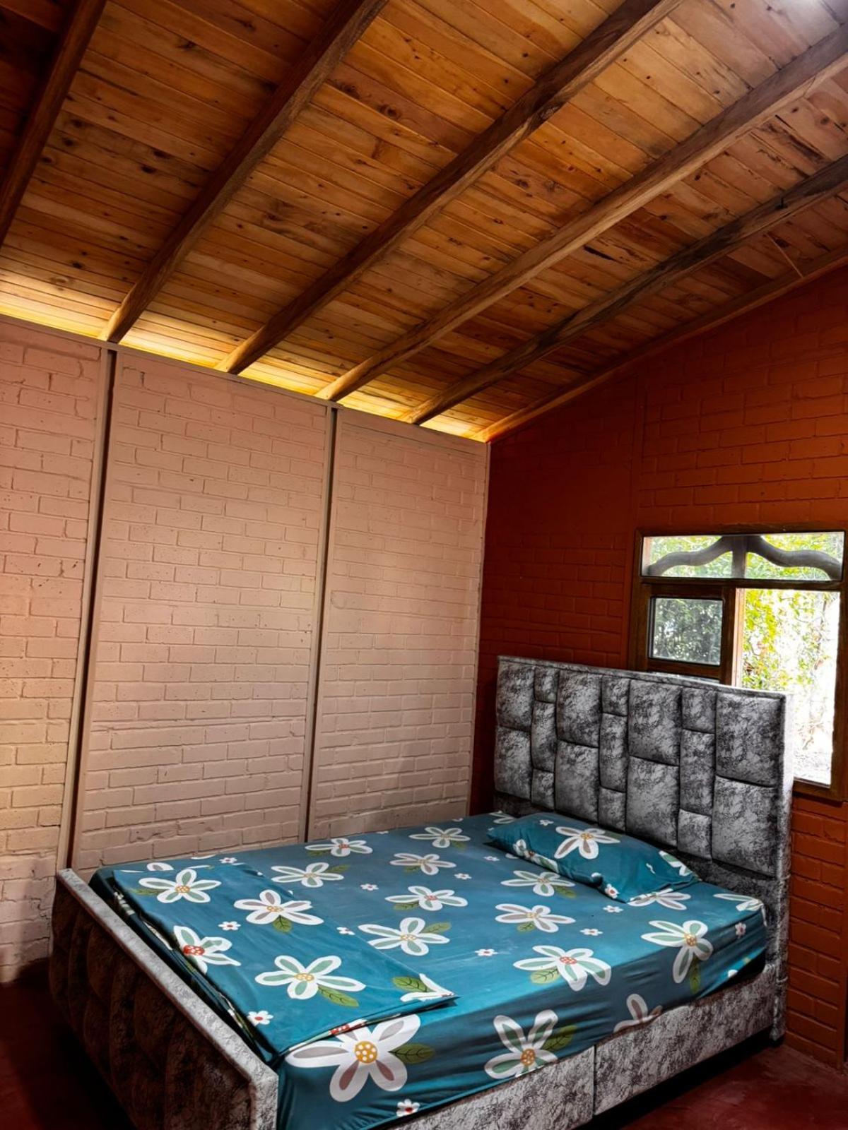 TIJUANA Finca turistica con cabañas en payande - tolima