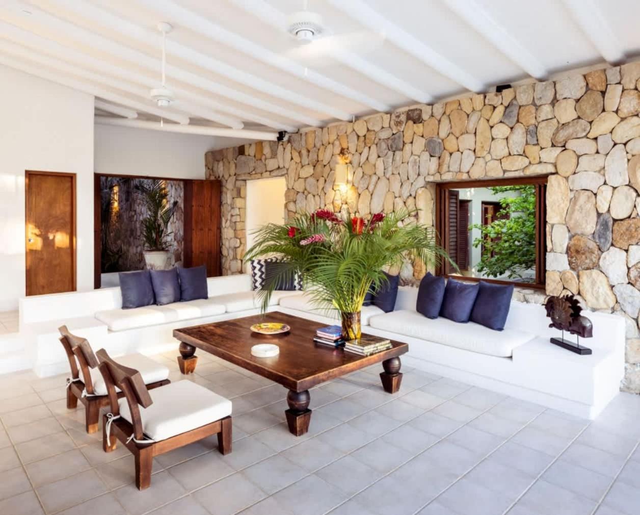 Spacious 5BR Villa at Mesa de Yeguas