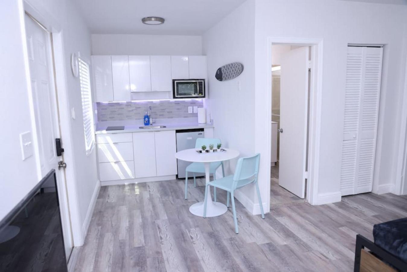 Douglas rd apartments