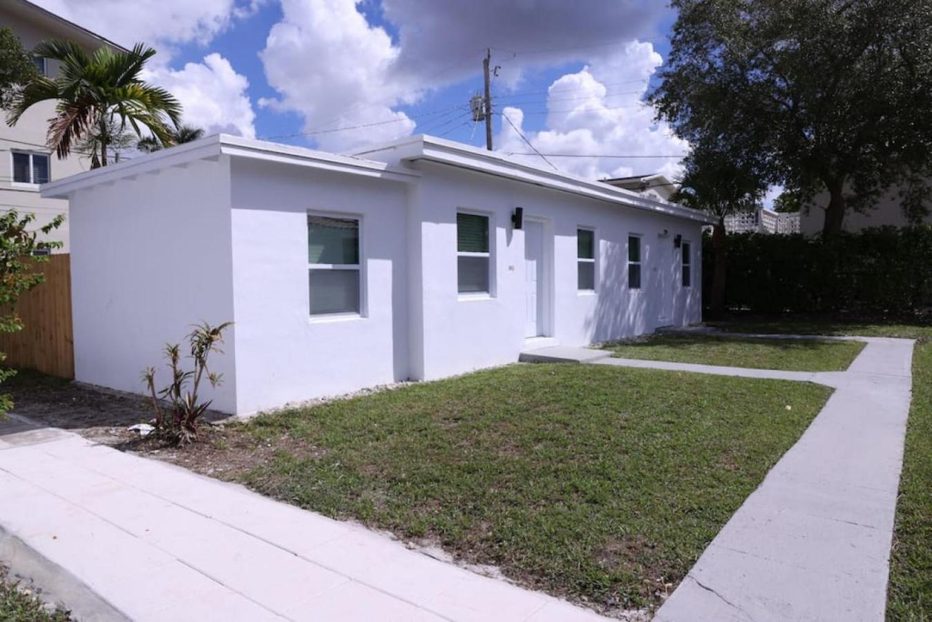 Douglas rd apartments