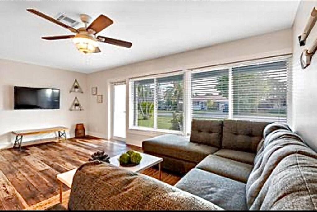 FIFA WORLD CUP Miami, 3beds 2bats, Entire House, Sleeps 8, Big Private Back Yard With Salt Water Pool view 5