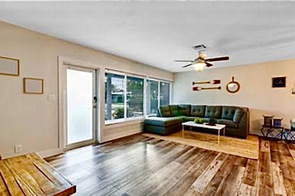 FIFA WORLD CUP Miami, 3beds 2bats, Entire House, Sleeps 8, Big Private Back Yard With Salt Water Pool view 4