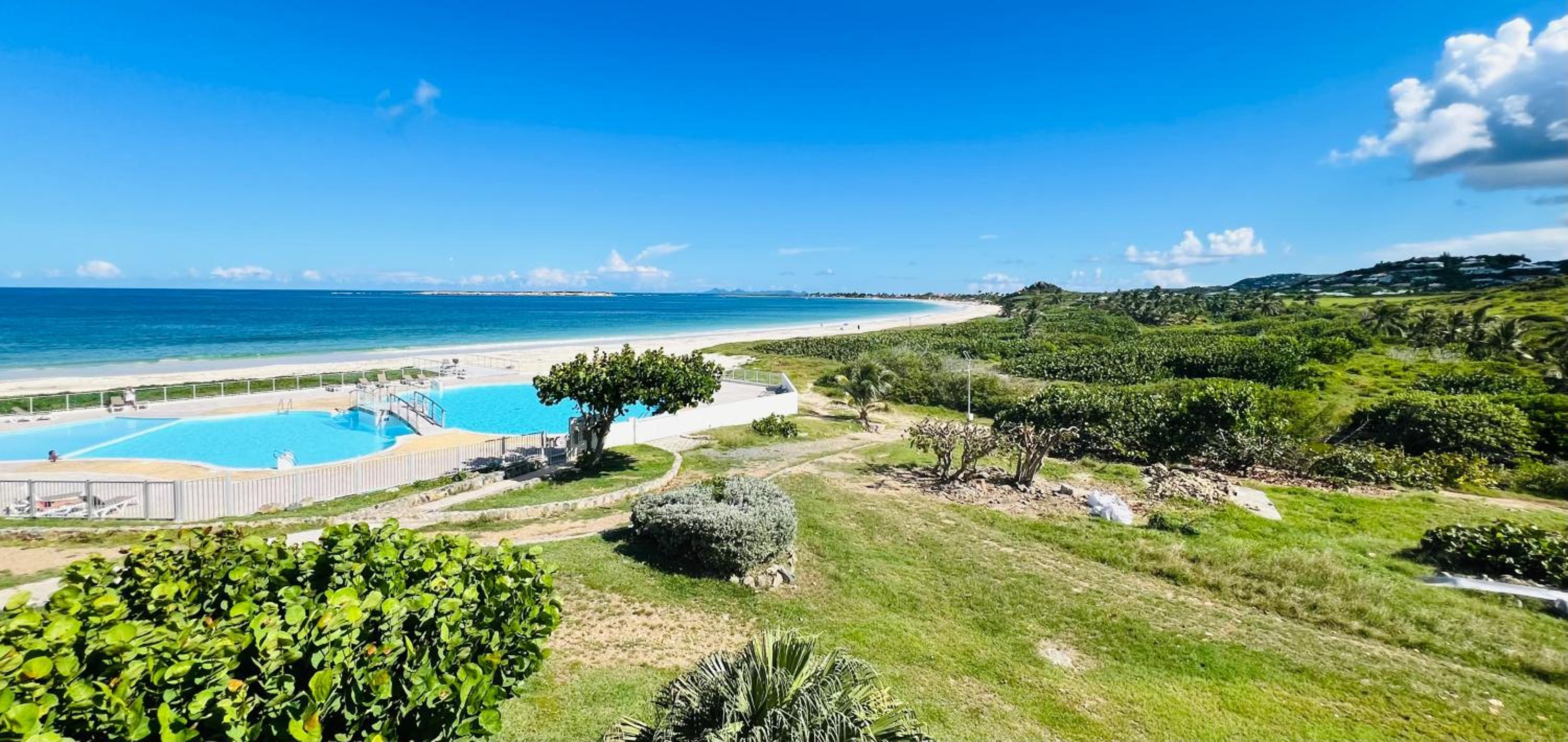 Mont Vernon Secret Magnifique studio sur la plage avec piscine Orient Bay