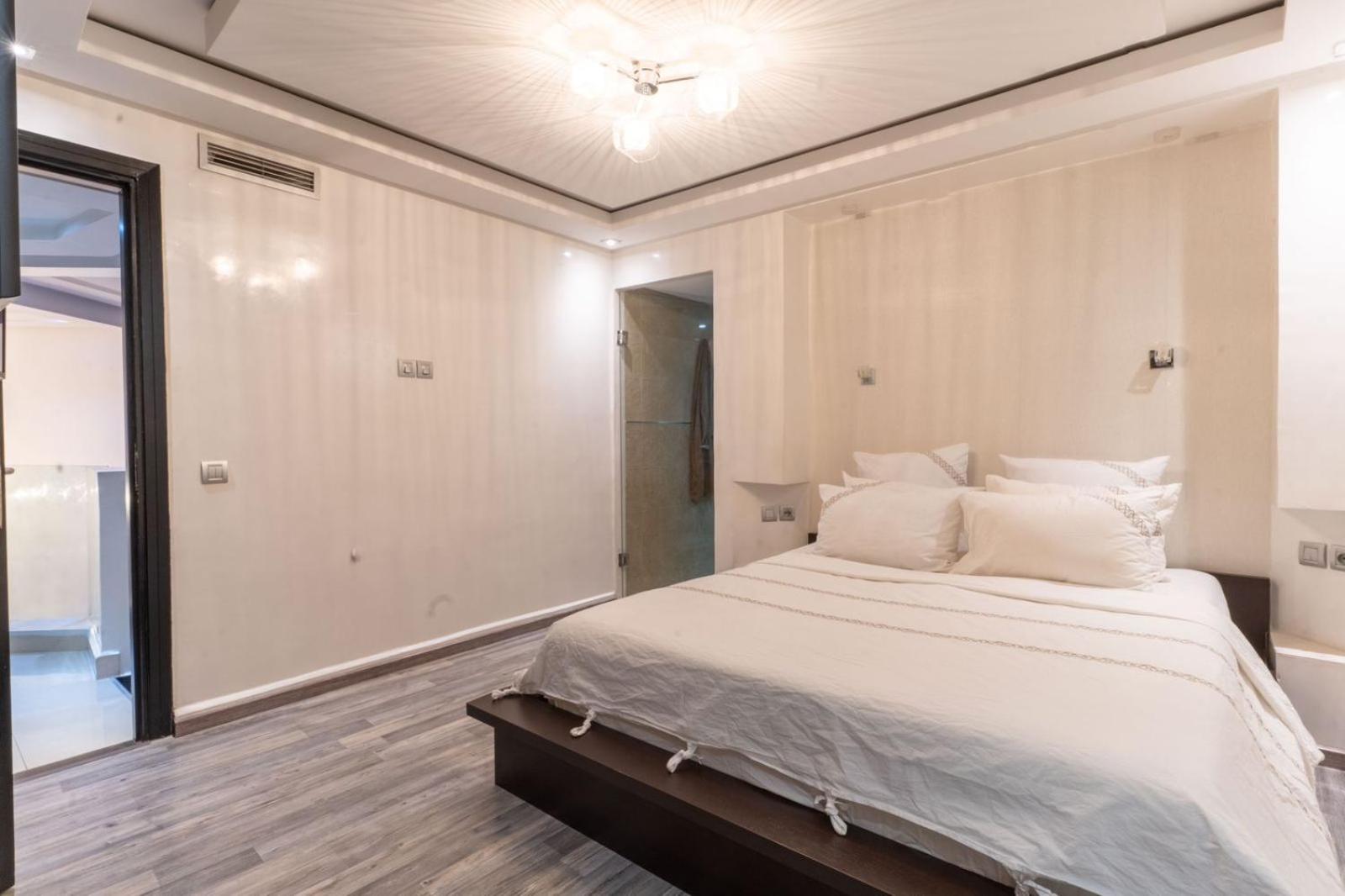 Duplex with private pool view 3