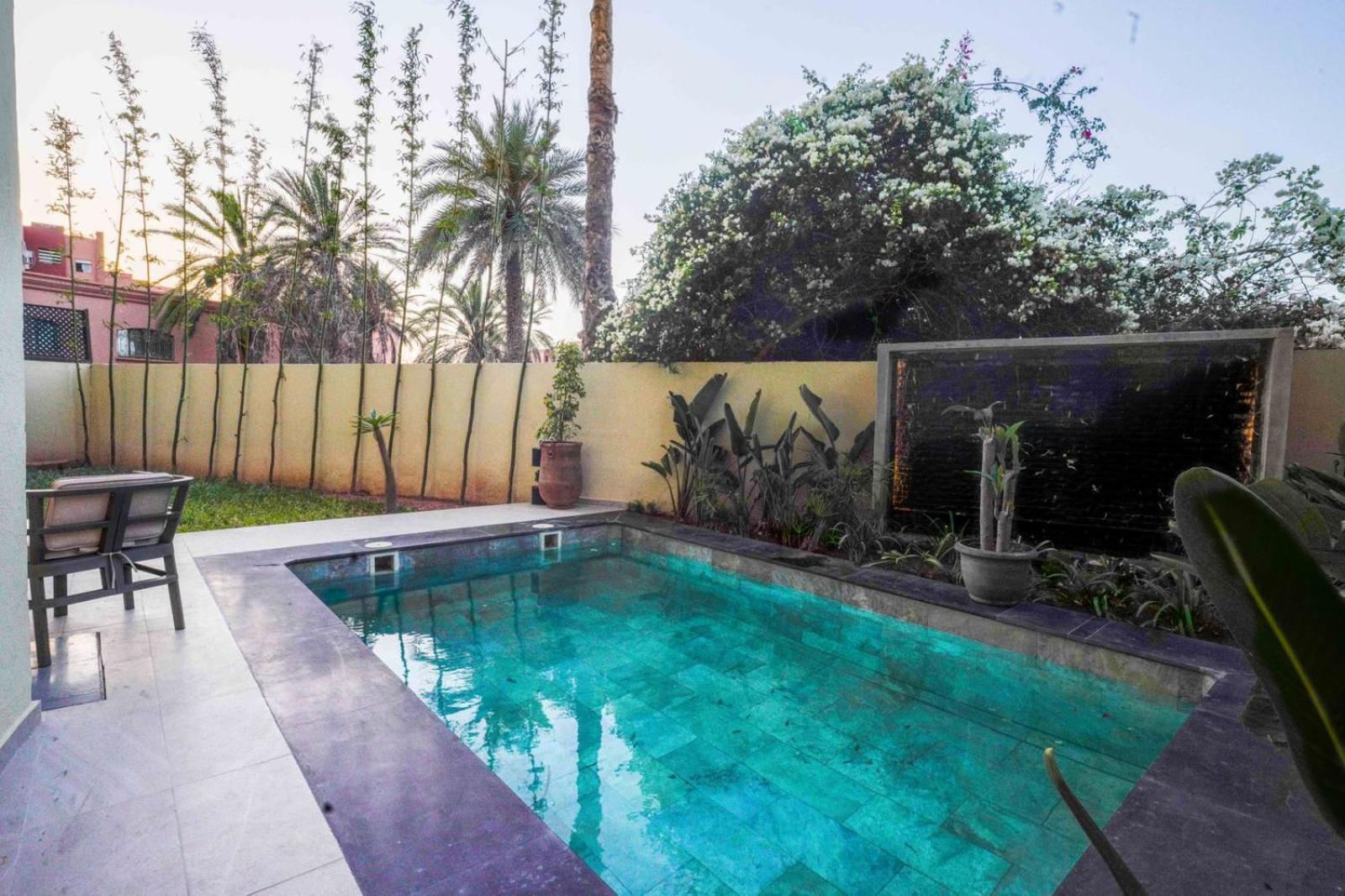 Duplex with private pool view 5
