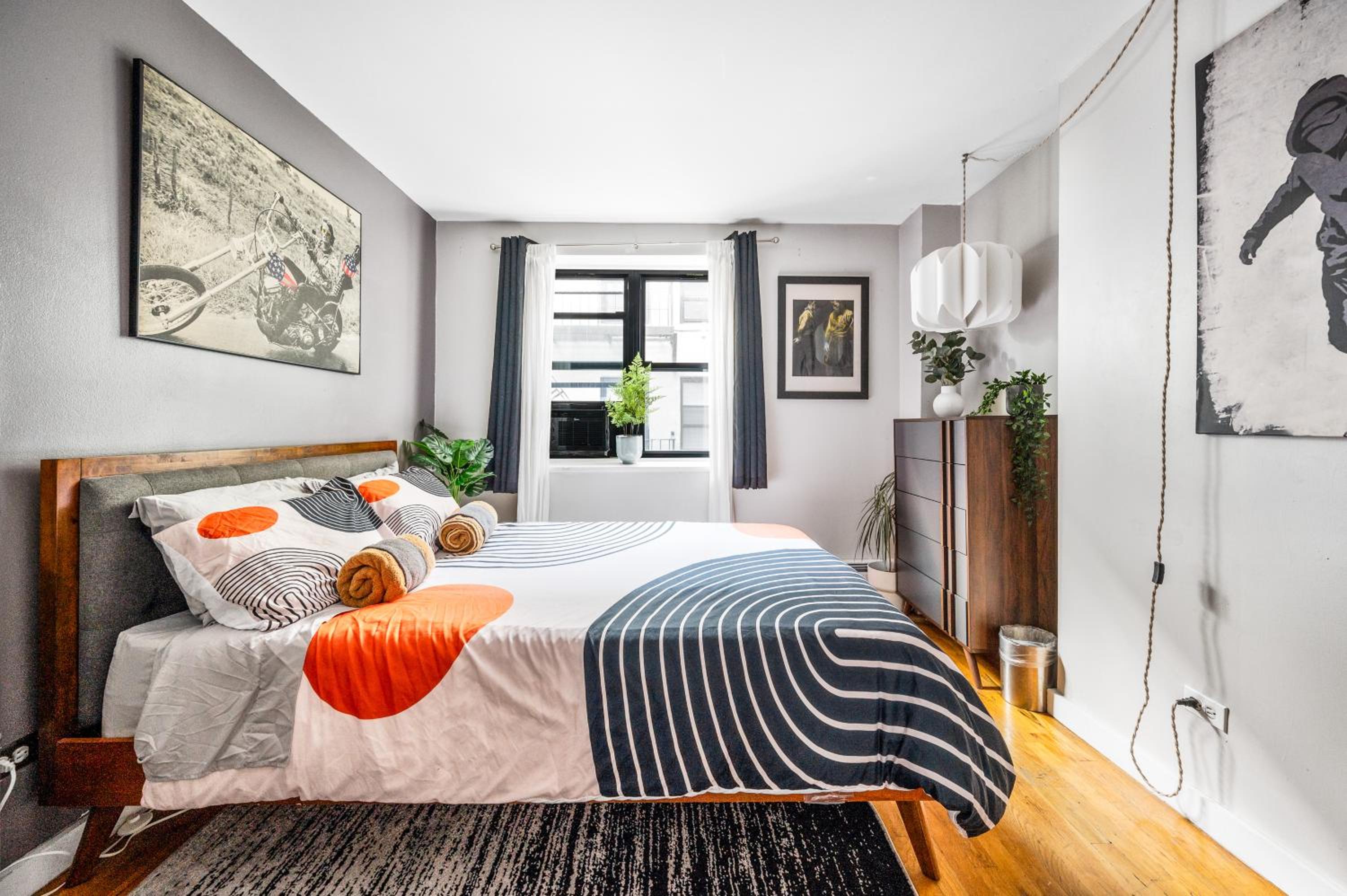 Lower East Side One Bedroom