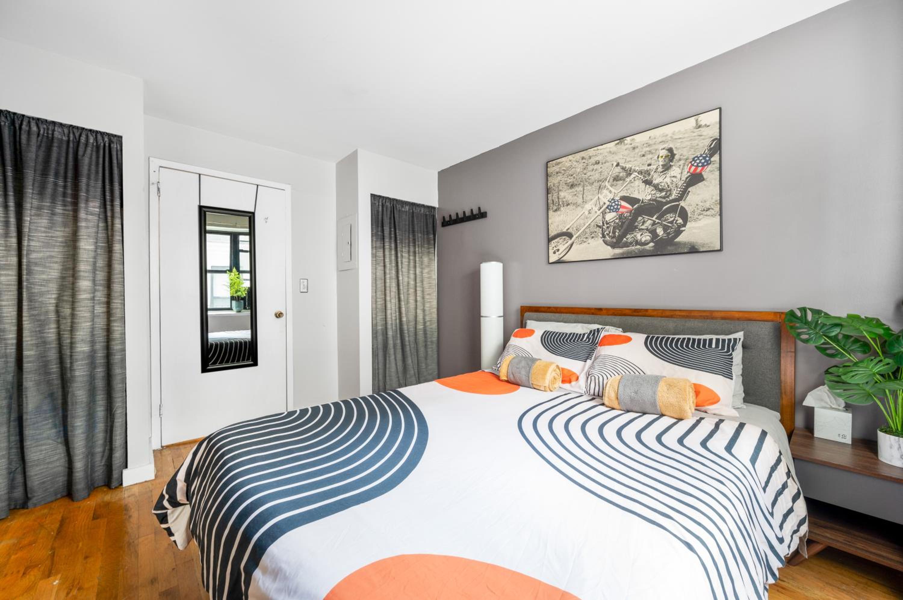 Lower East Side One Bedroom