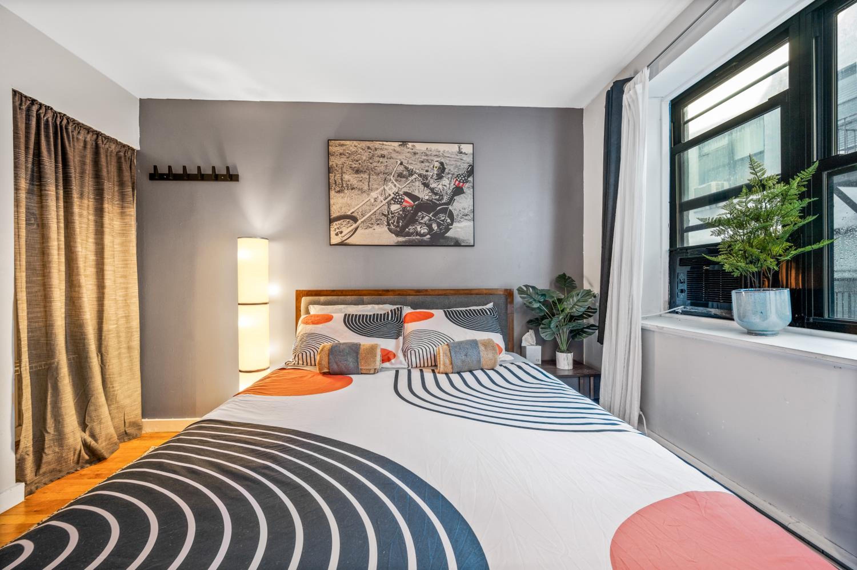 Lower East Side One Bedroom