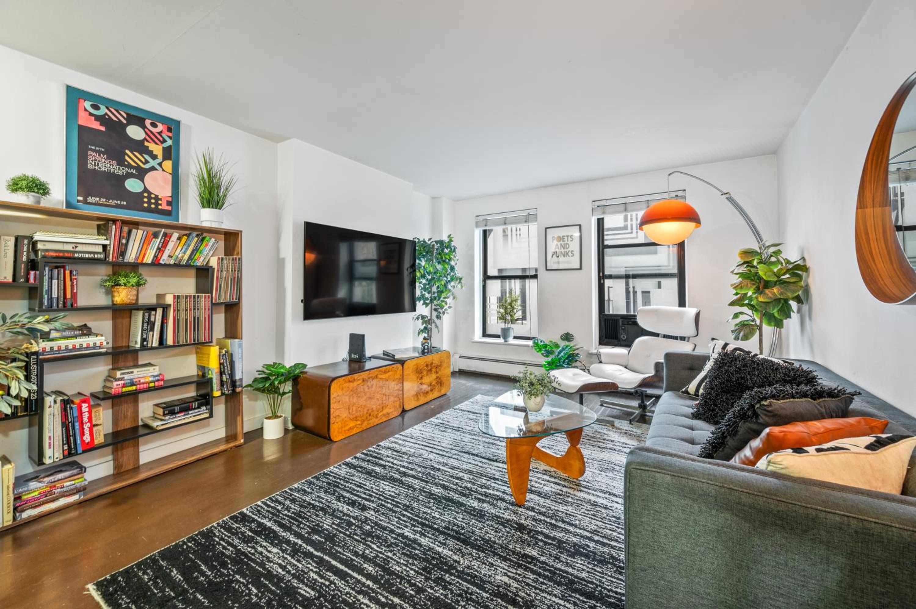 Lower East Side One Bedroom