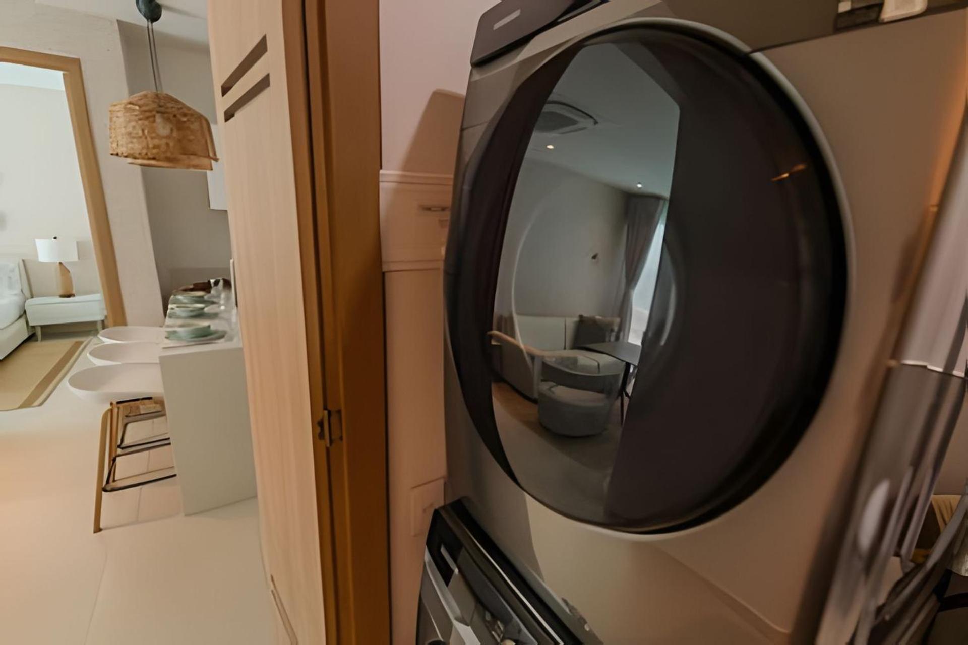 Nuevo, Lujoso y Exclusivo Vista a la Laguna 3BR