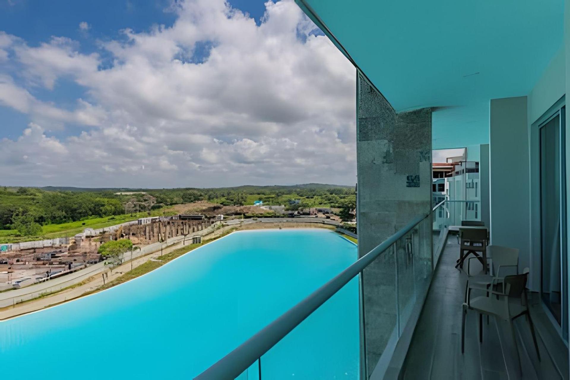 Nuevo, Lujoso y Exclusivo Vista a la Laguna 3BR