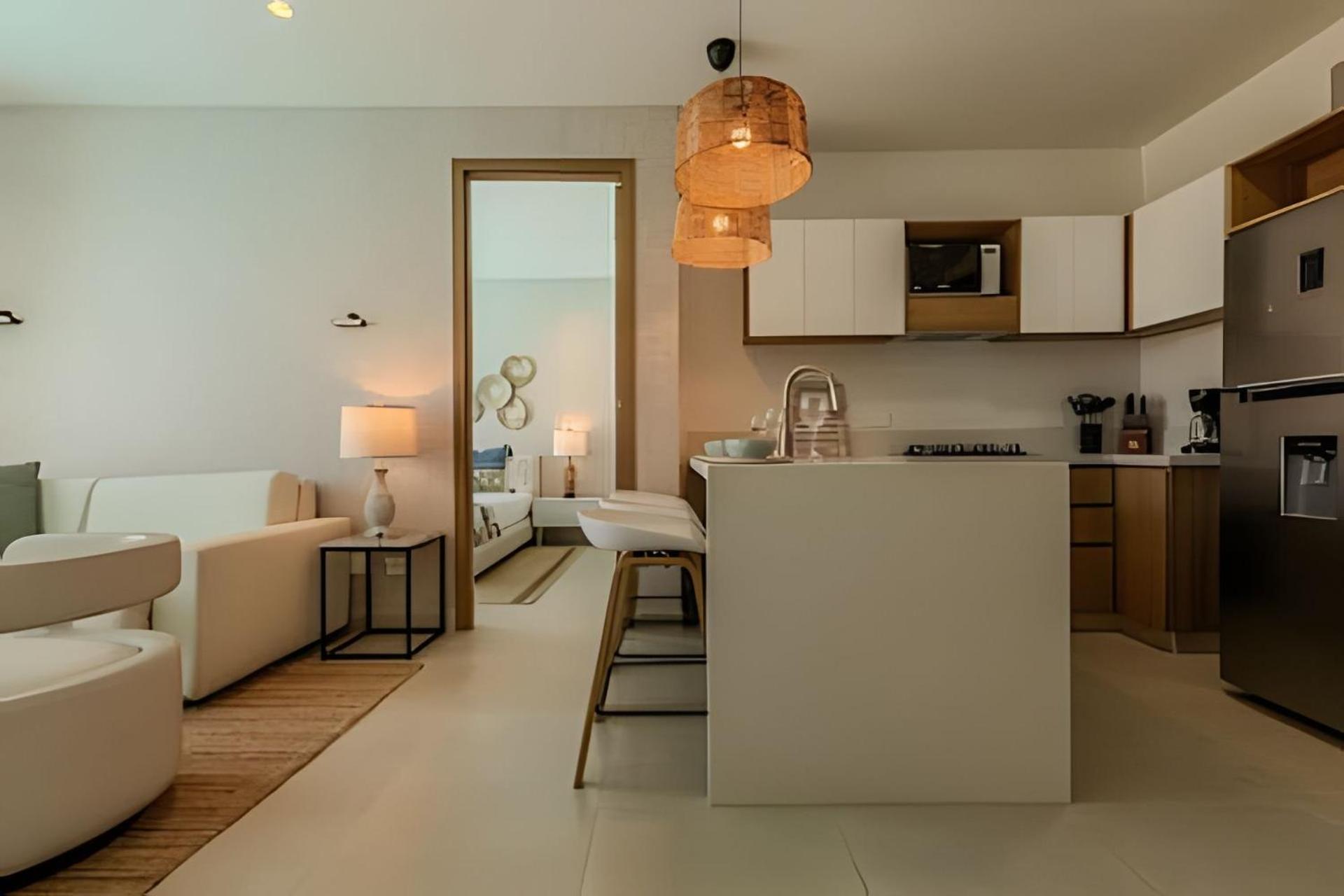 Nuevo, Lujoso y Exclusivo Vista a la Laguna 3BR