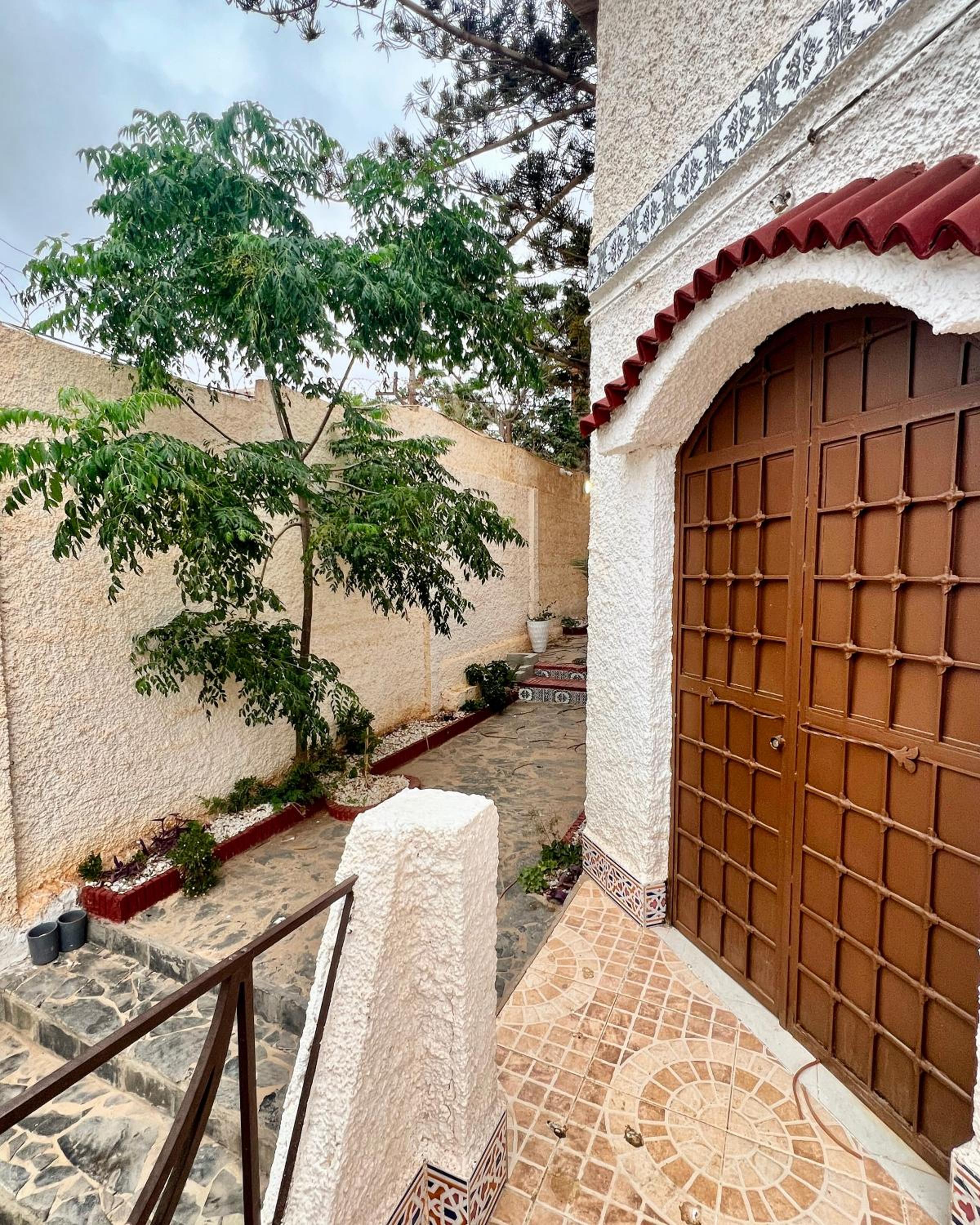 Magnifique Villa La Corniche en bord de mer à Saint rock, Ain El Turk, Oran
