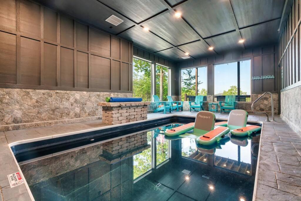 New Explorer's Hideaway,Mtn View, Firepit,Upscale view 4