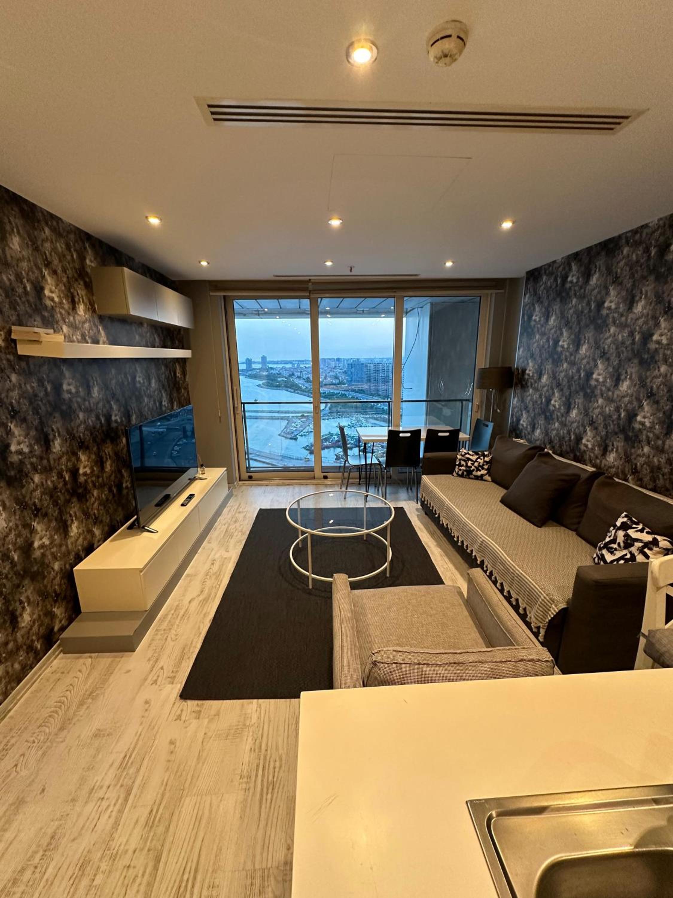 Ottomare Suites luxury apartment with pool with amazing view