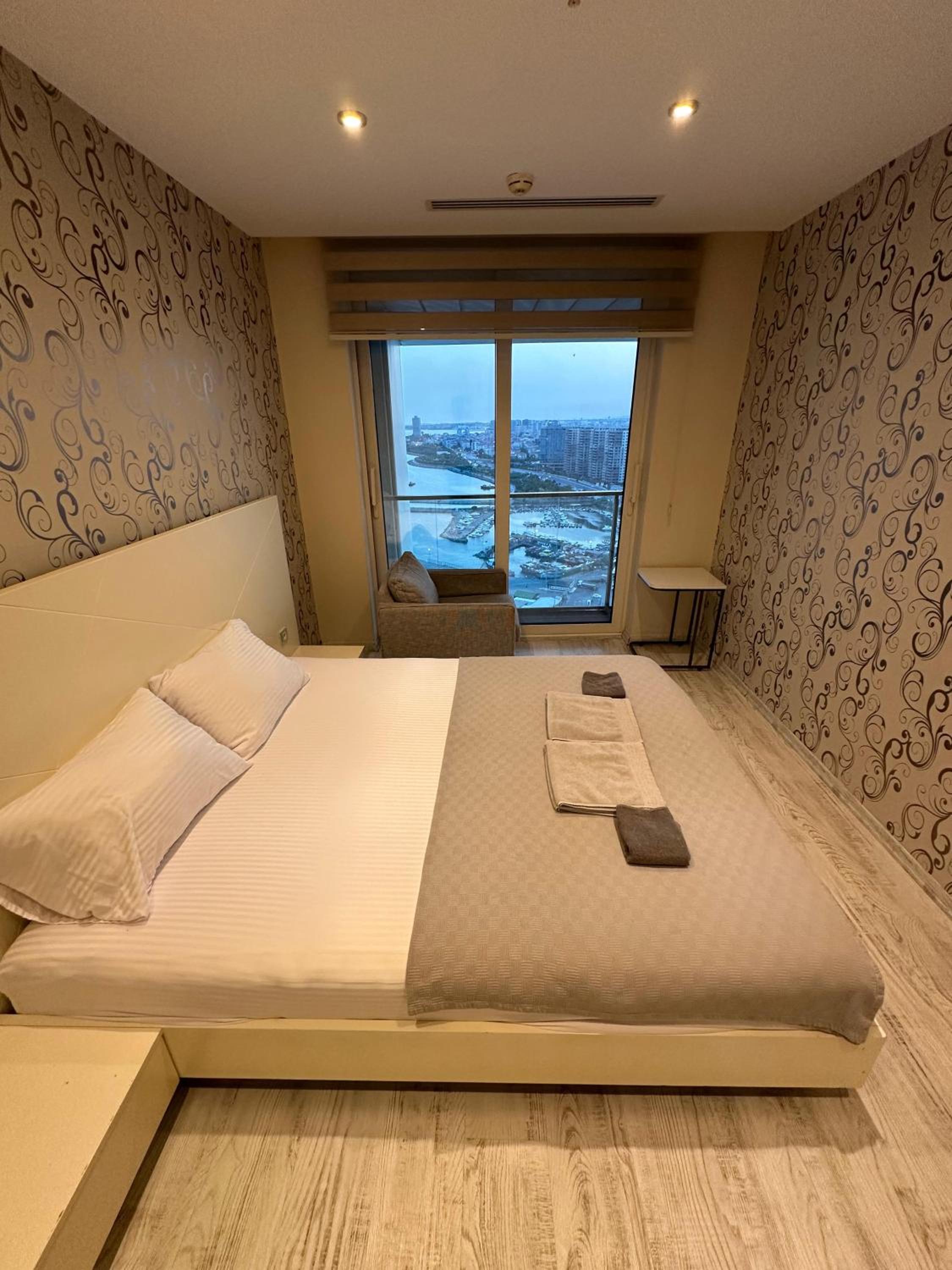 Ottomare Suites luxury apartment with pool with amazing view