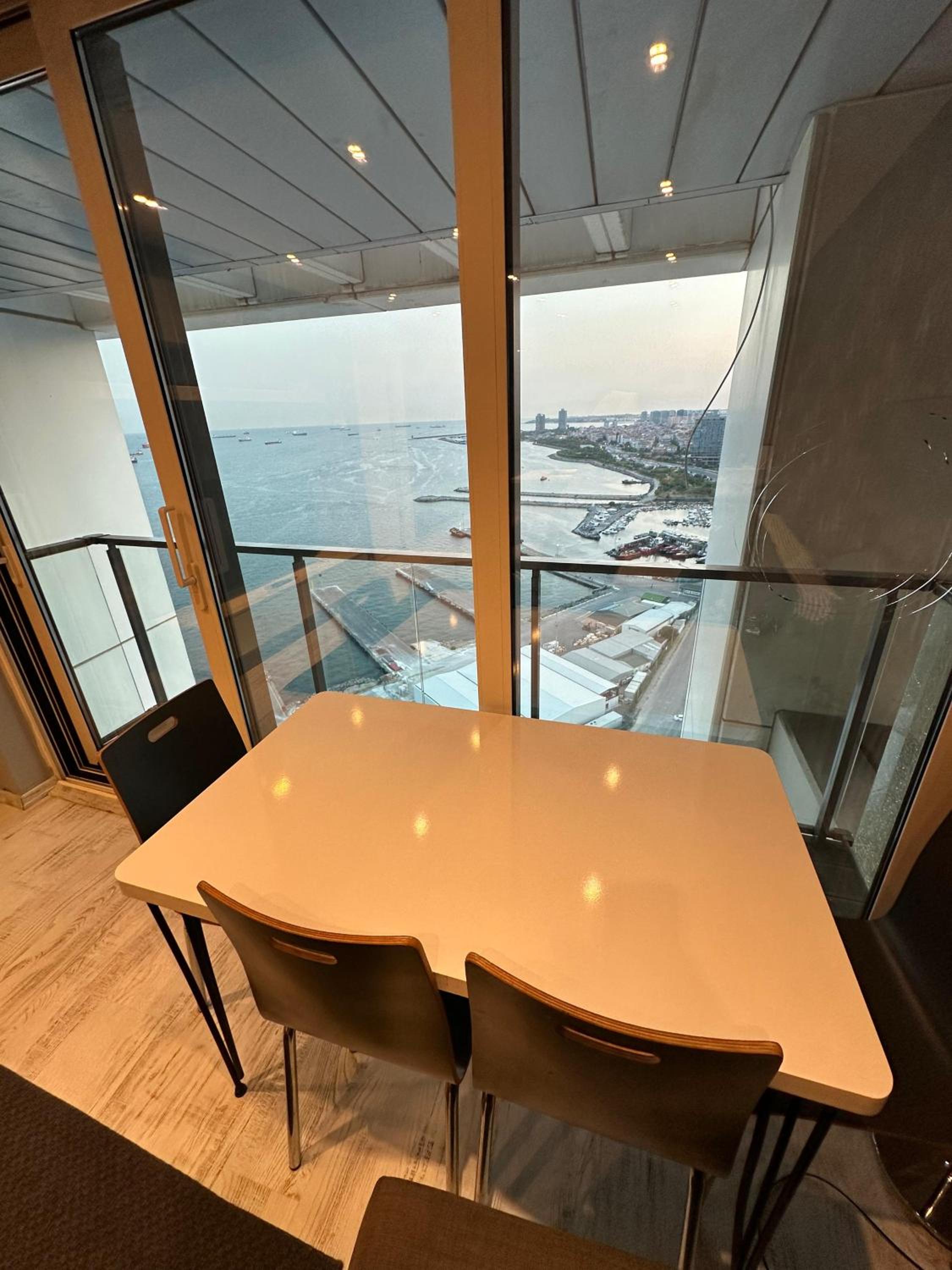 Ottomare Suites luxury apartment with pool with amazing view