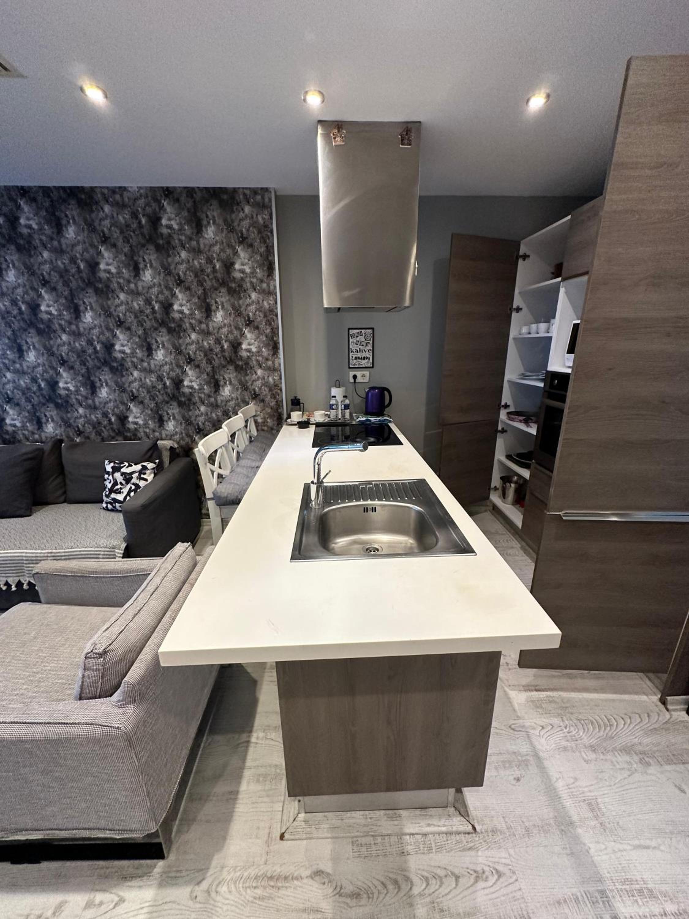 Ottomare Suites luxury apartment with pool with amazing view