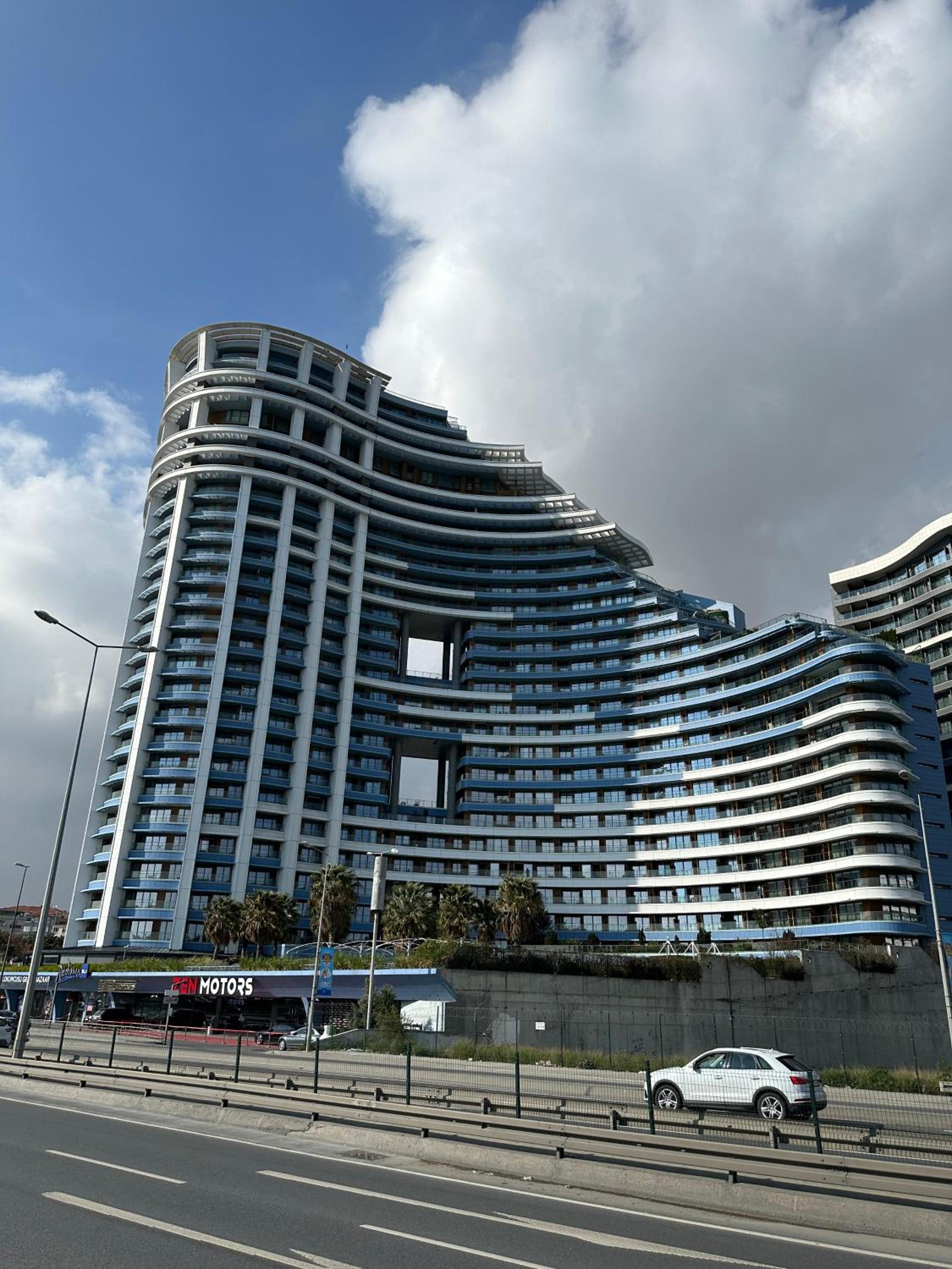 Ottomare Suites luxury apartment with pool with amazing view