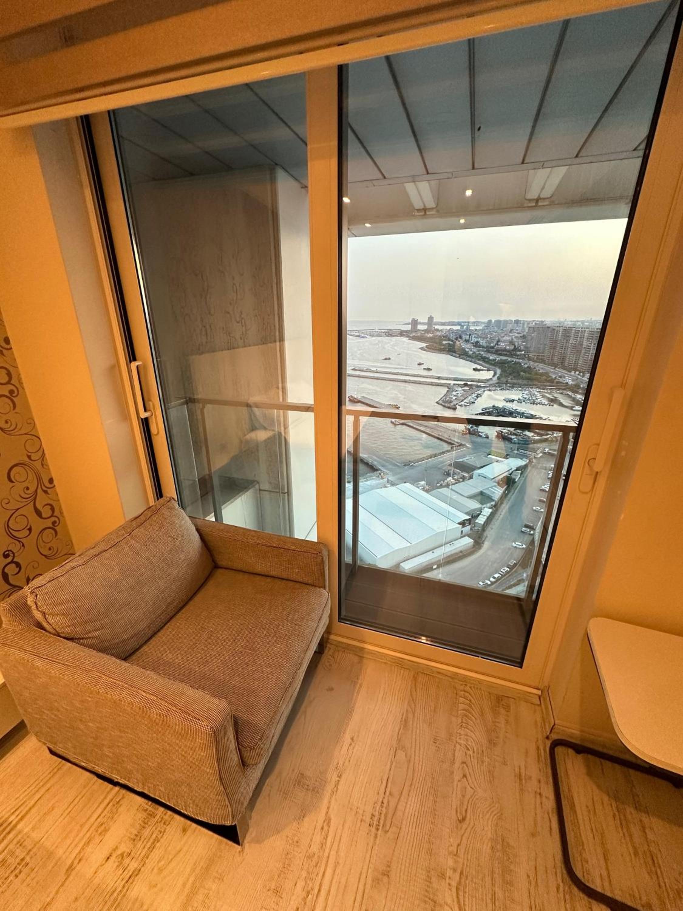 Ottomare Suites luxury apartment with pool with amazing view