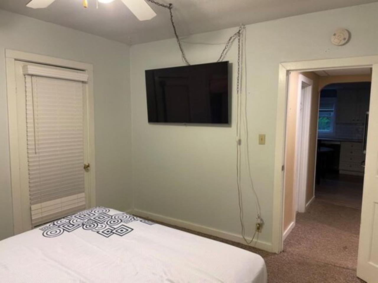 Delton Oaks Resort Motel
