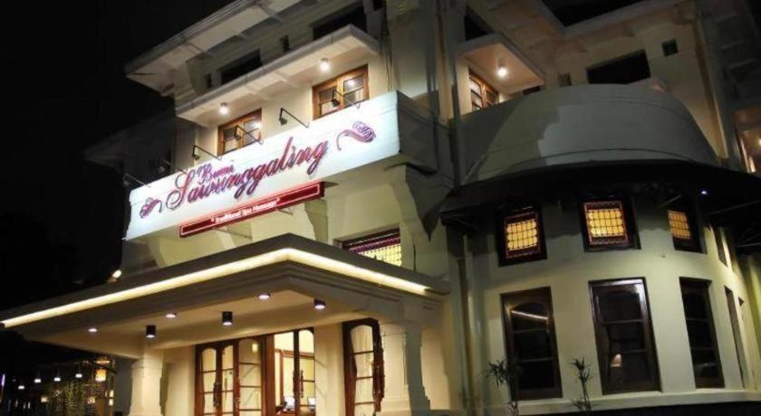 Sawunggaling Hotel