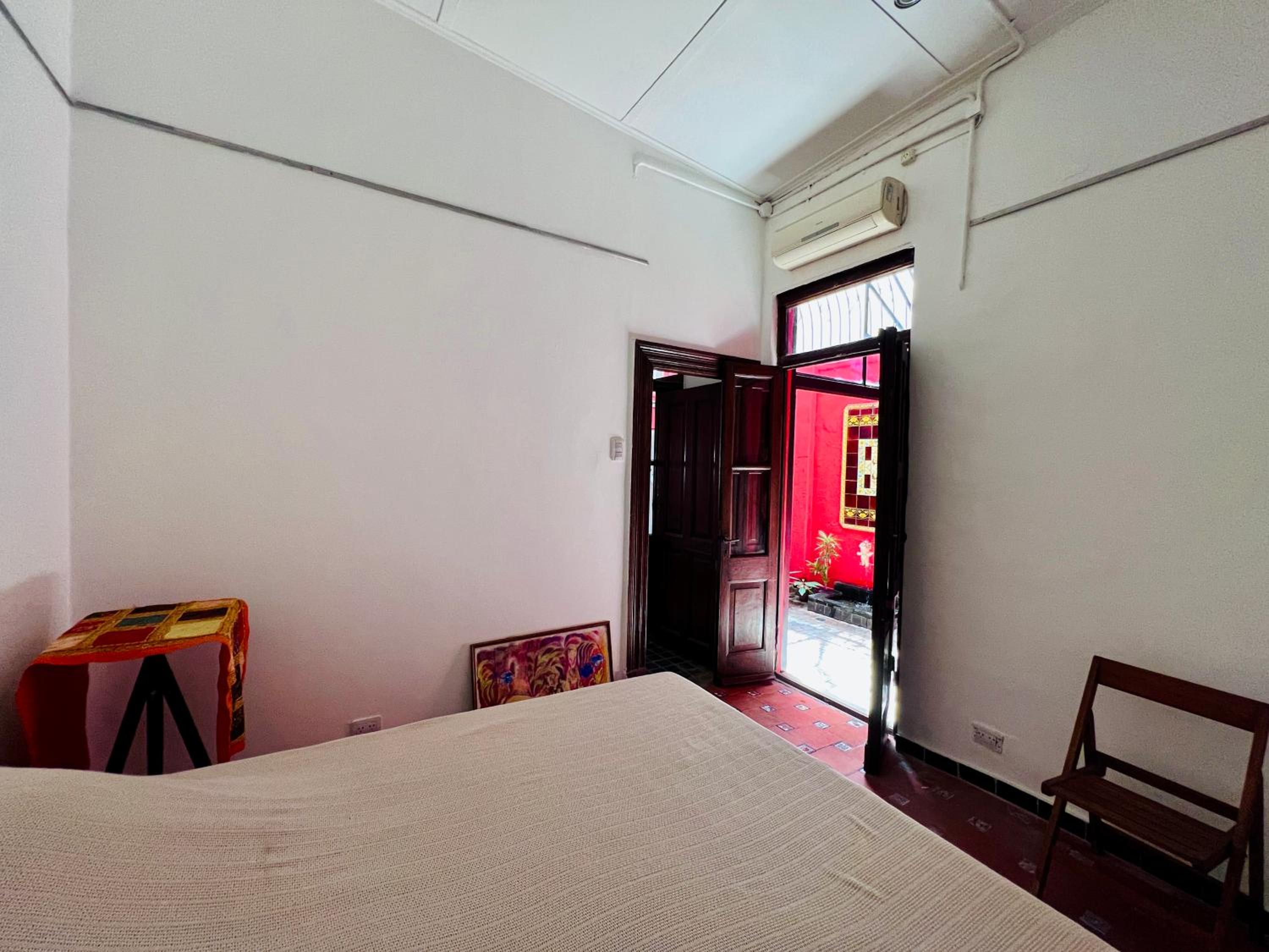 Artist' s House in the heart of San Telmo