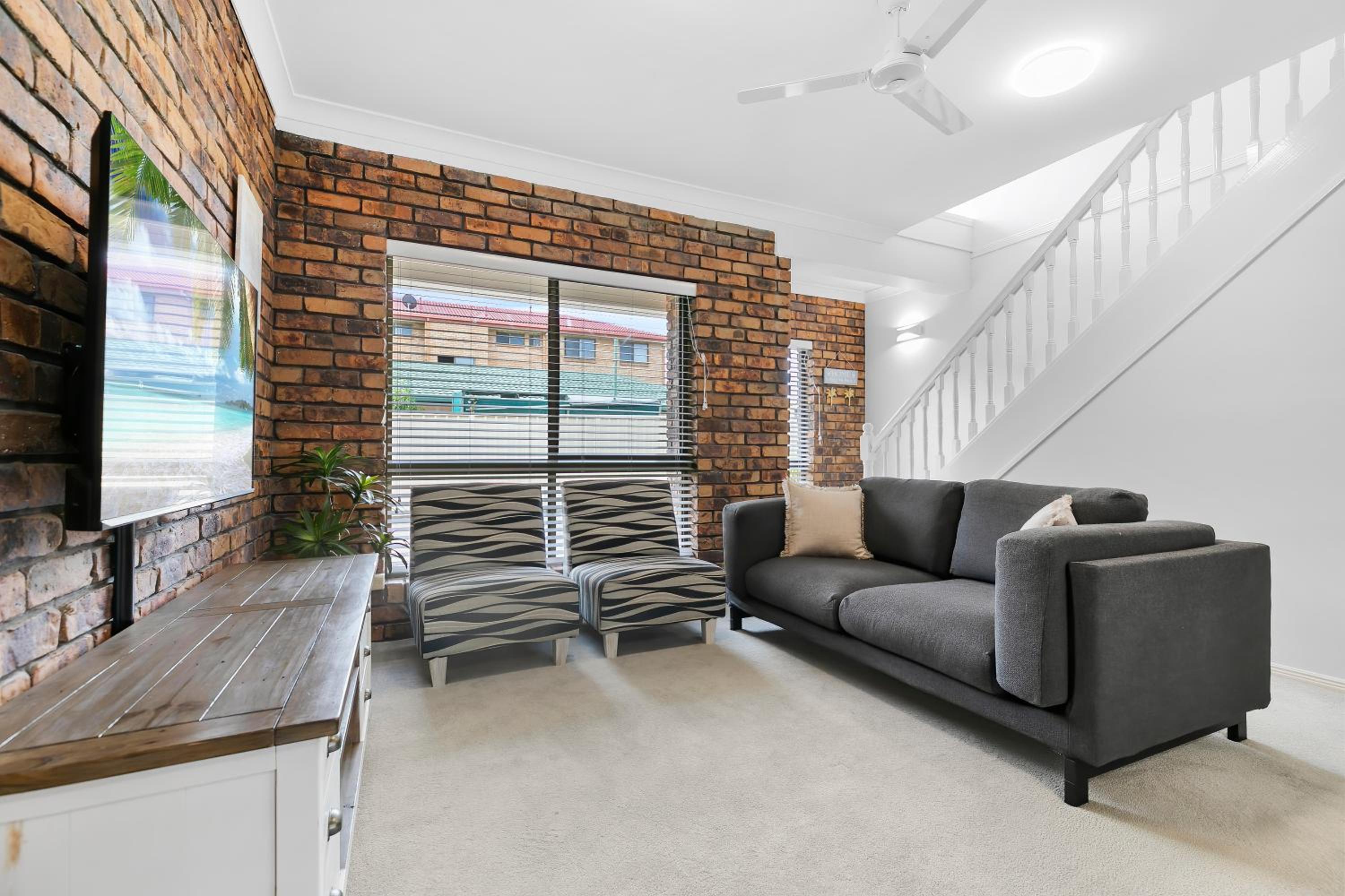 Banksia Beach Views!