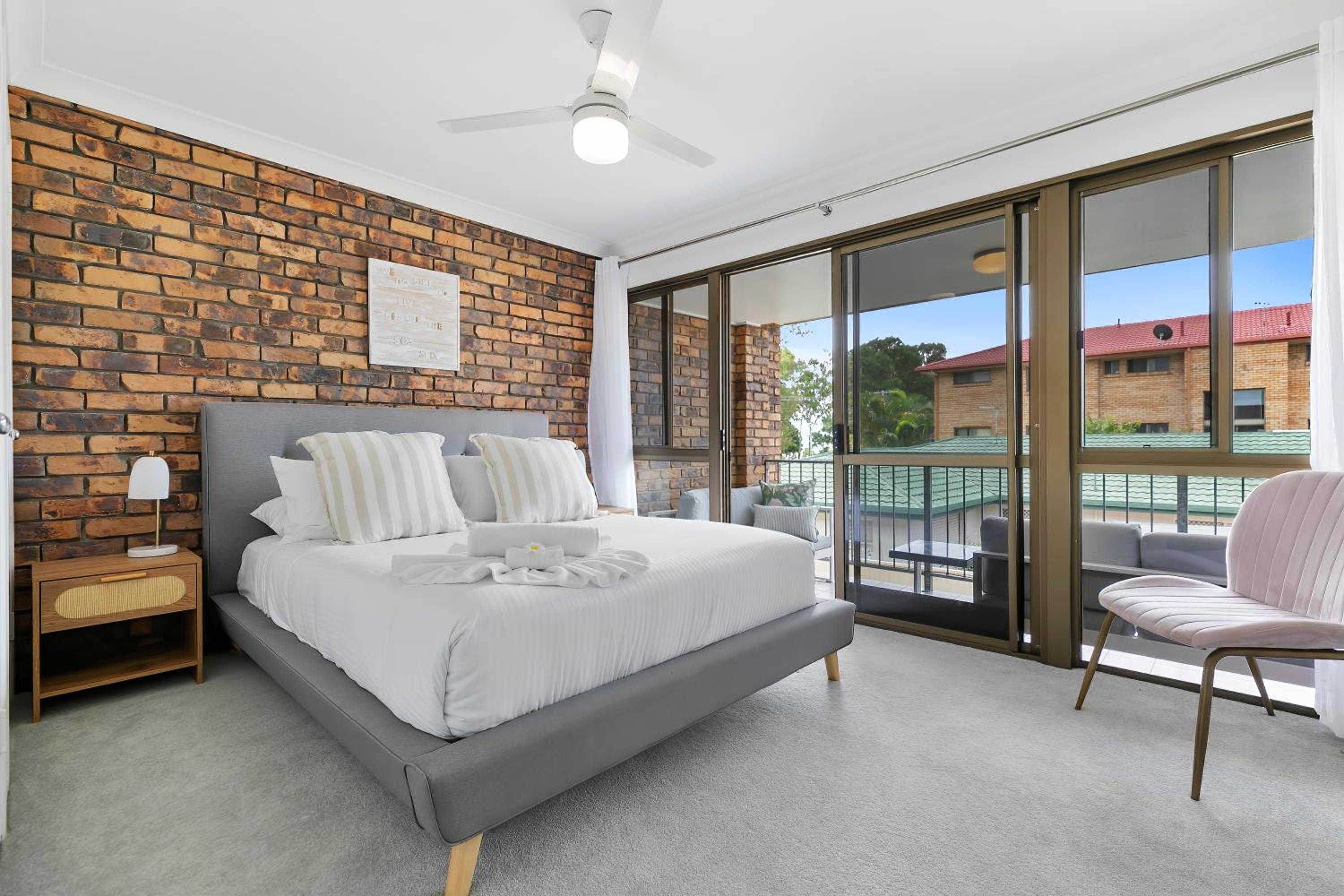 Banksia Beach Views!