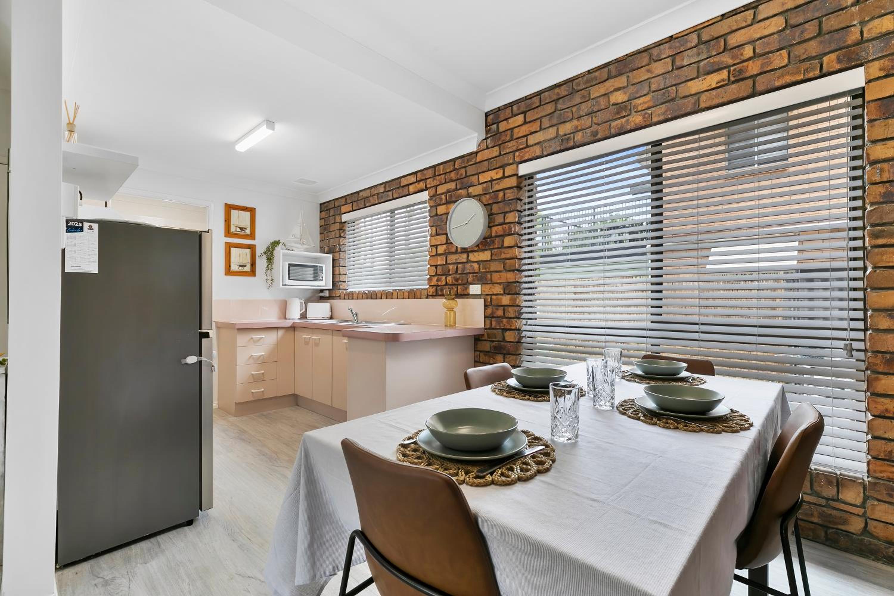 Banksia Beach Views!
