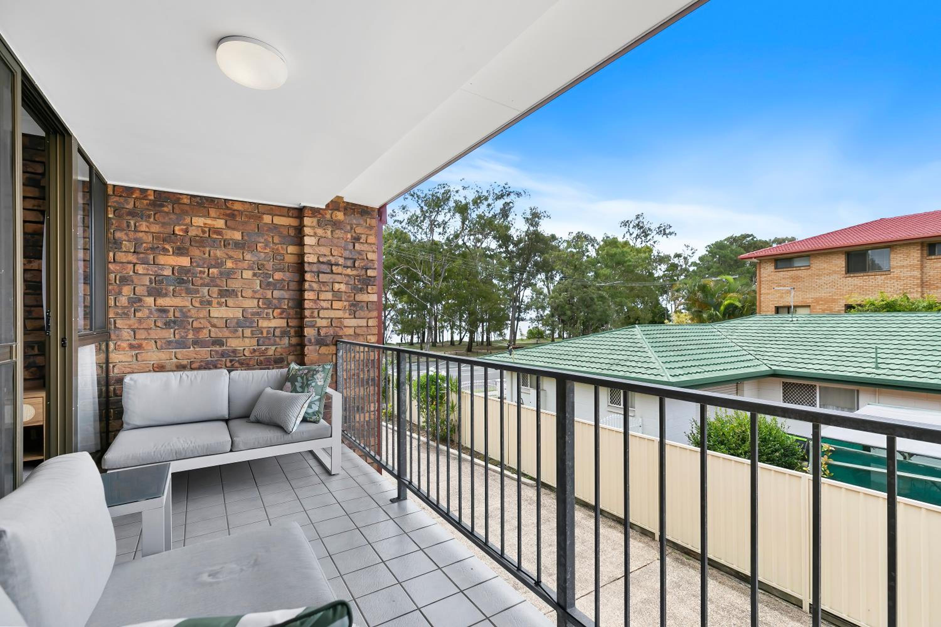 Banksia Beach Views!
