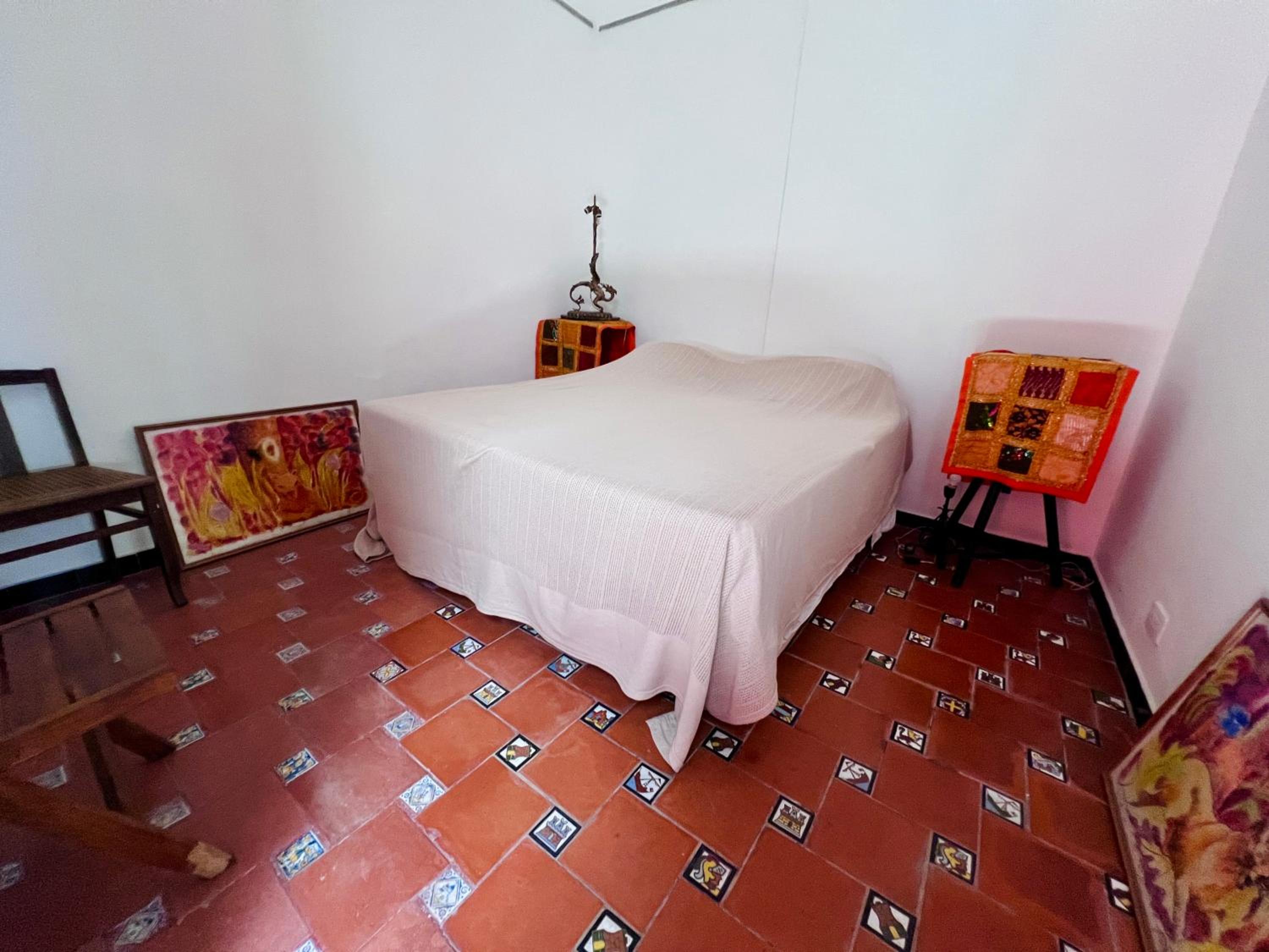 Artist' s House in the heart of San Telmo