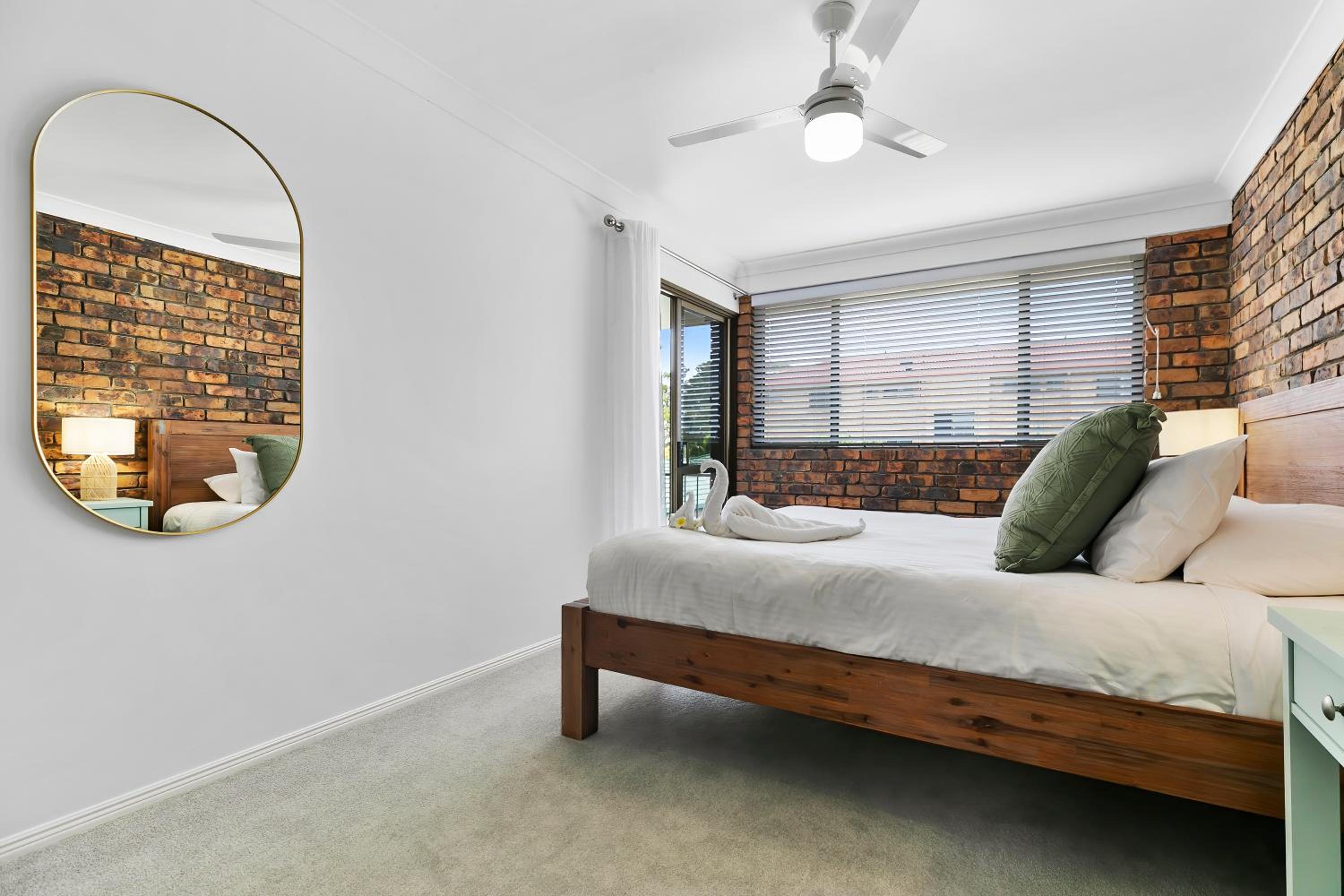 Banksia Beach Views!