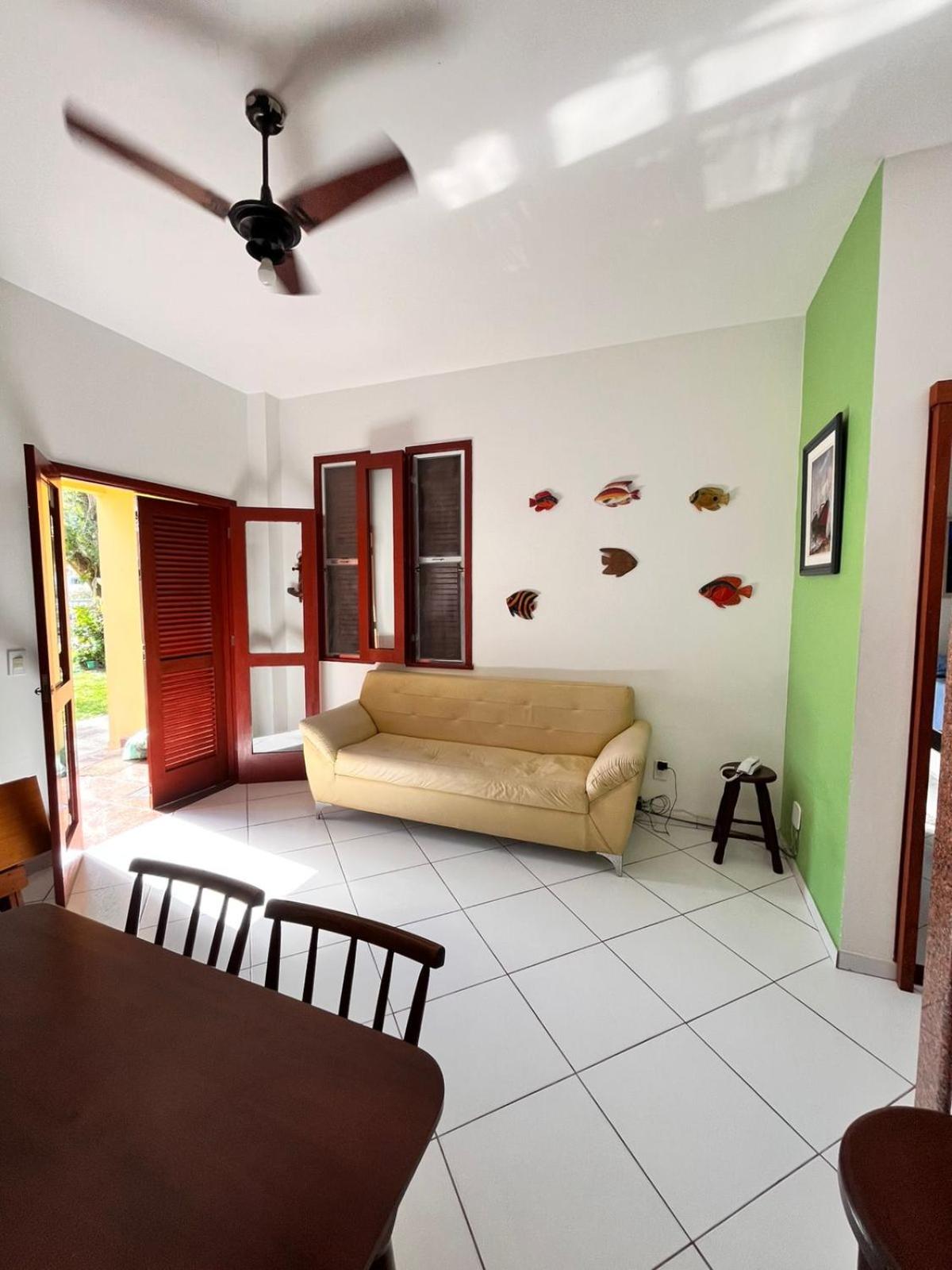 Apartamento com um quarto em ilha privativa