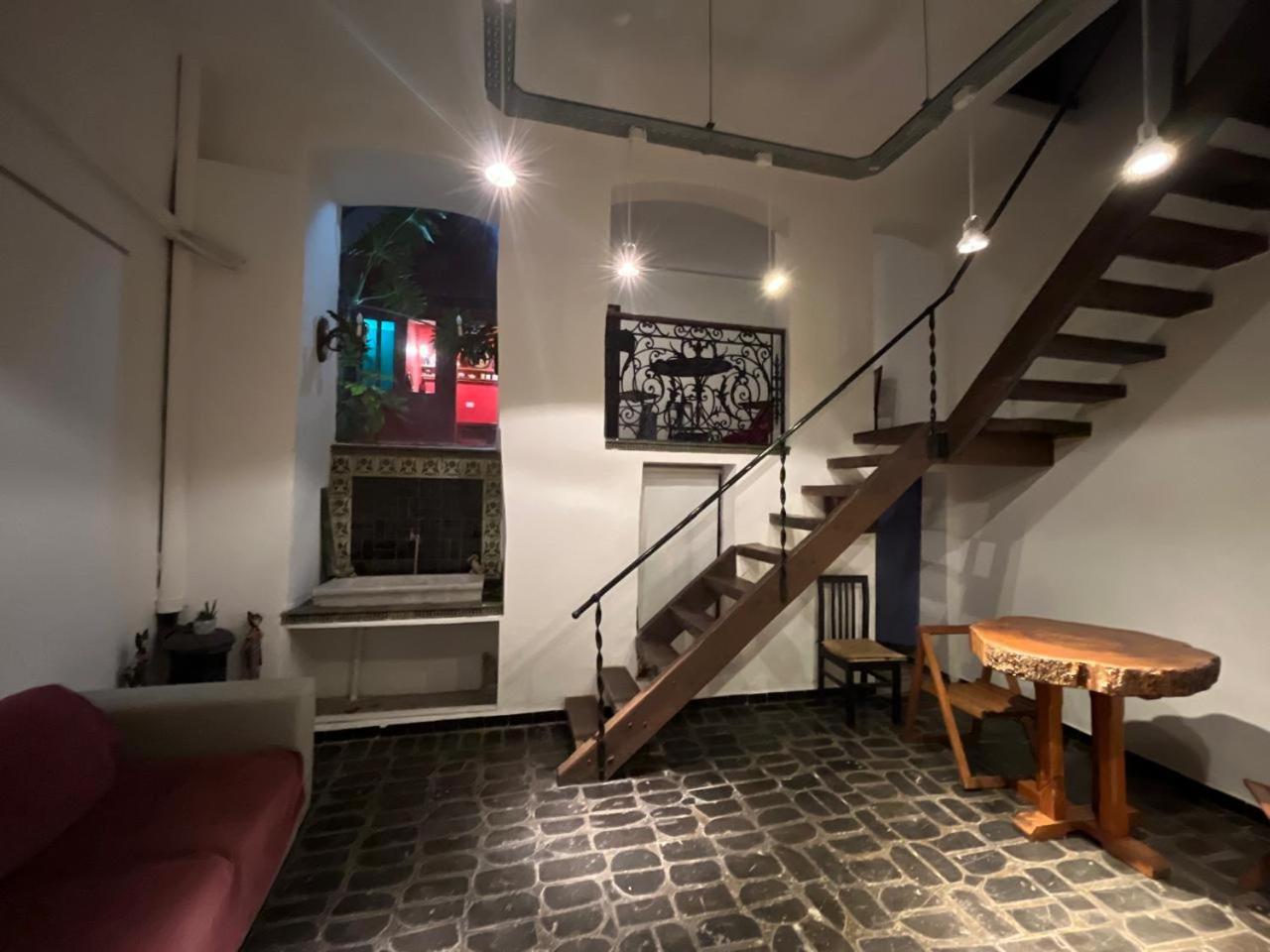 Artist' s House in the heart of San Telmo