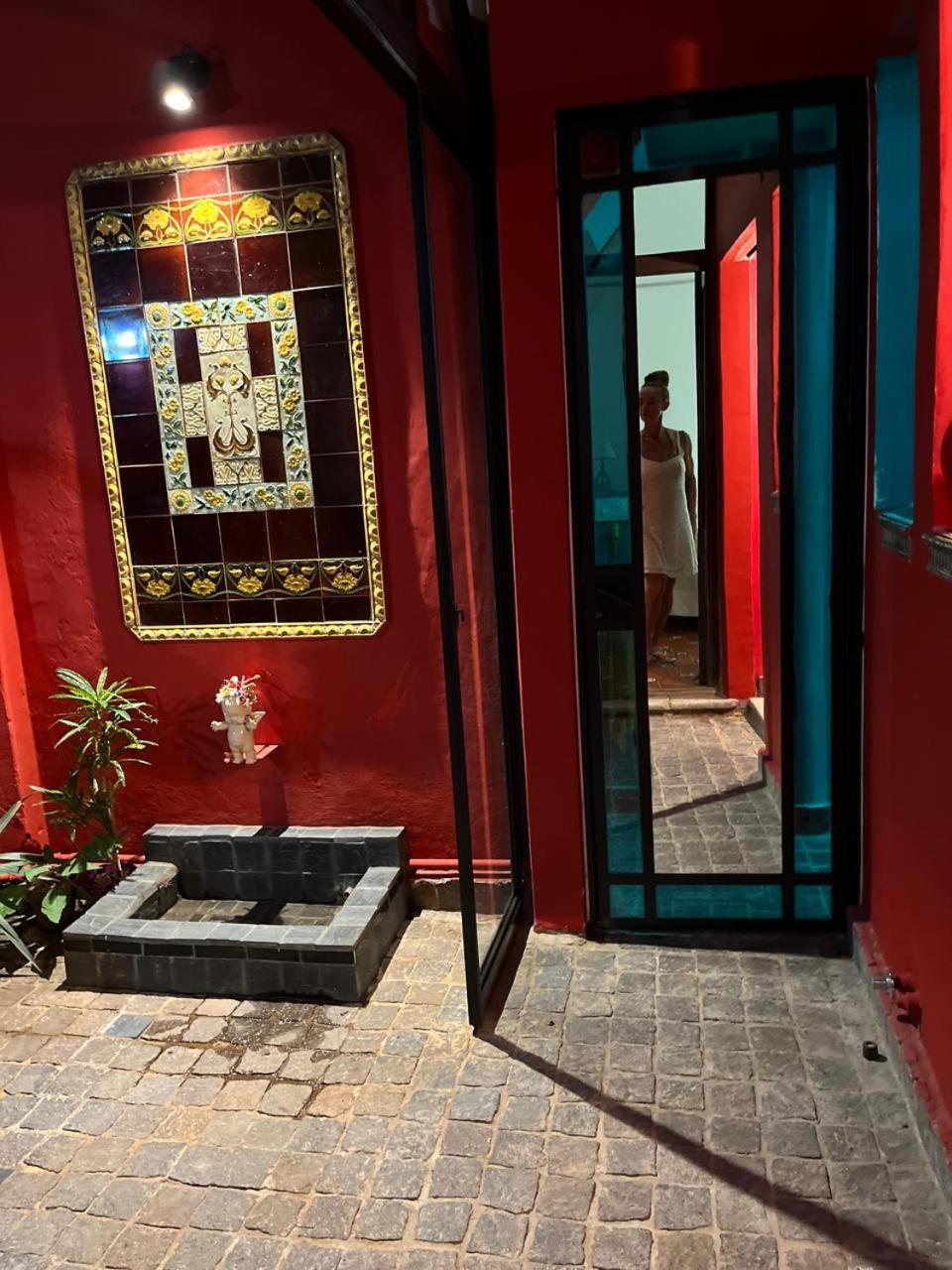 Artist' s House in the heart of San Telmo