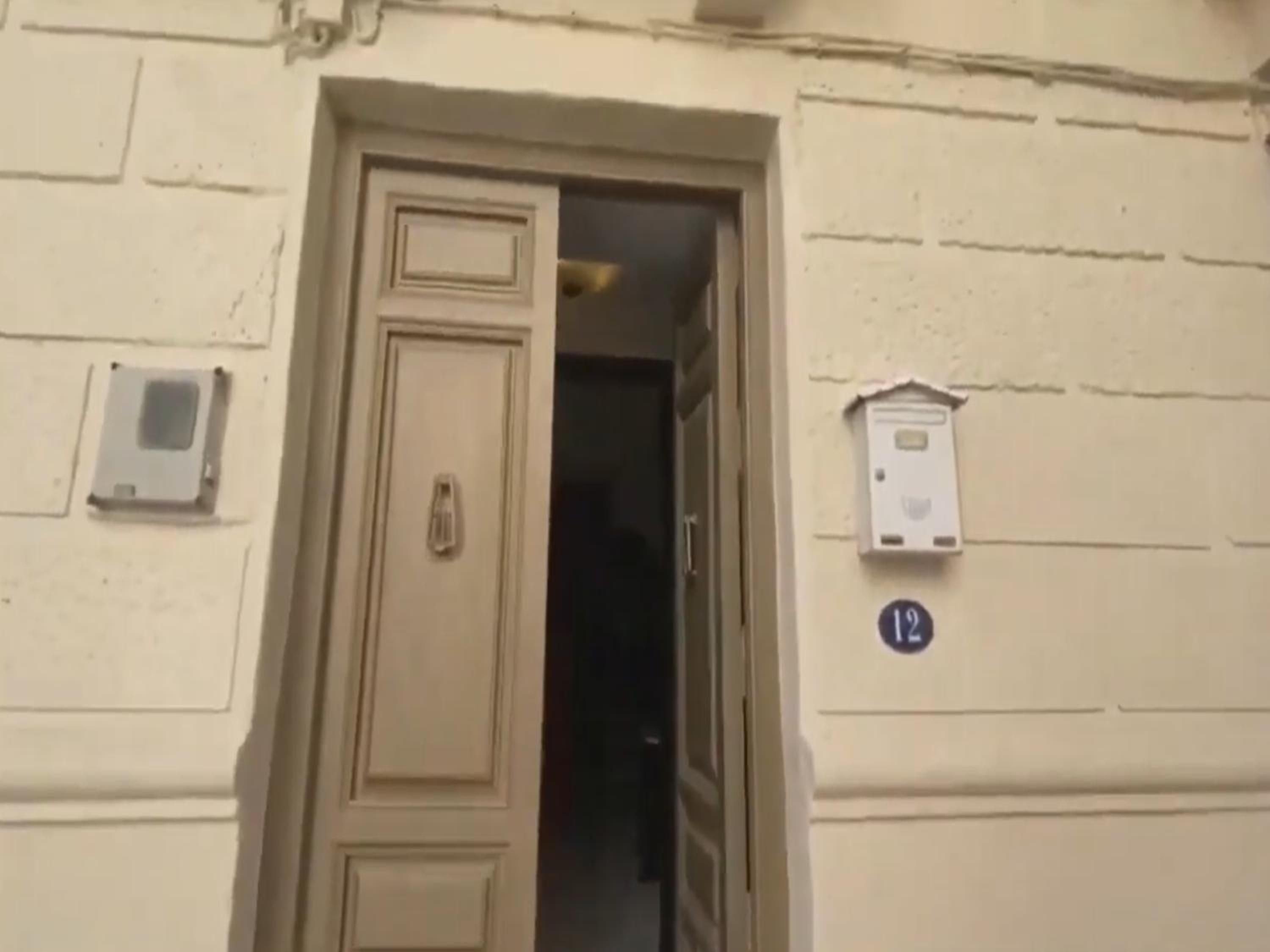 Royal Crest Apartments Deluxe