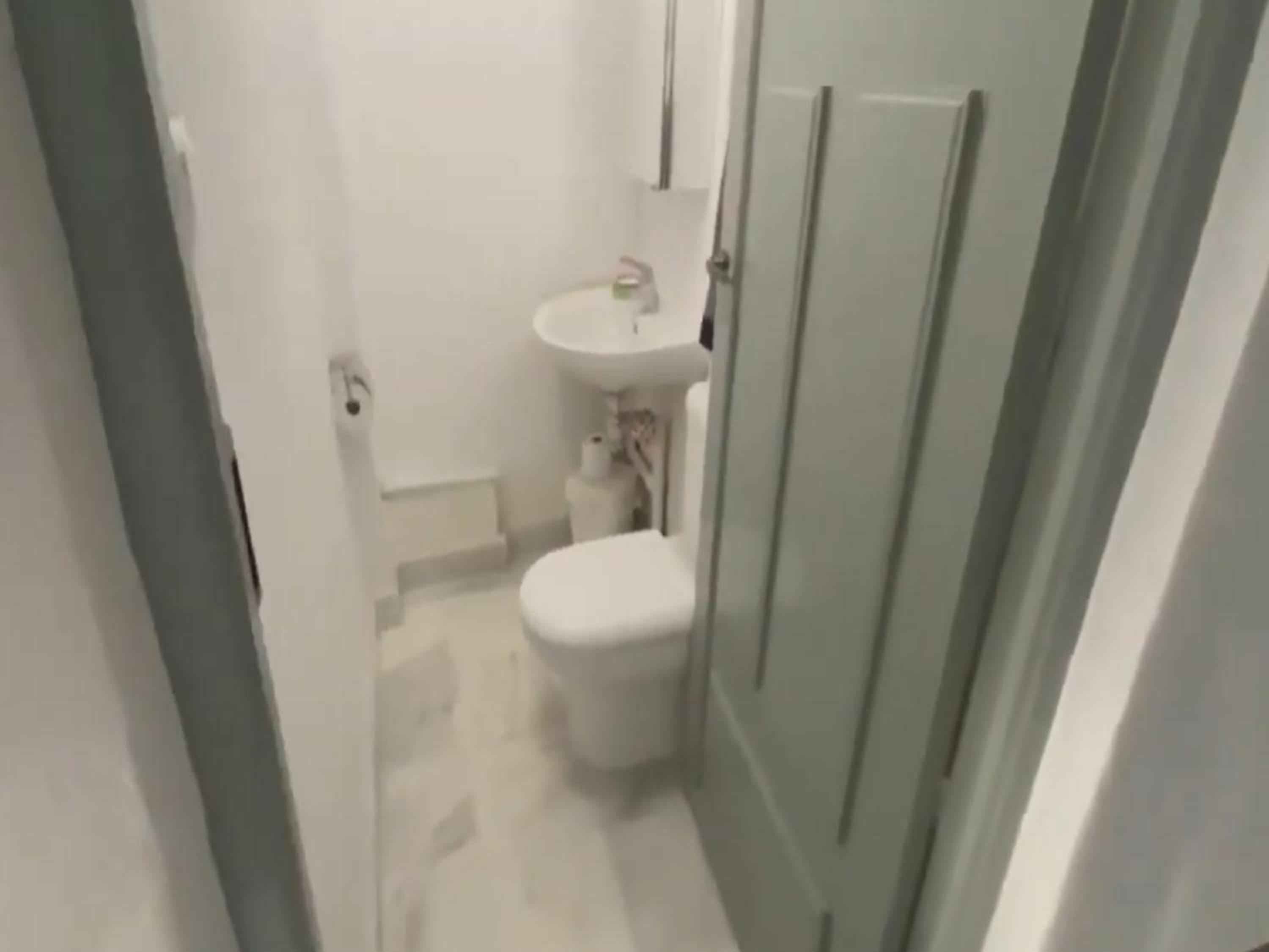 Royal Crest Apartments Deluxe