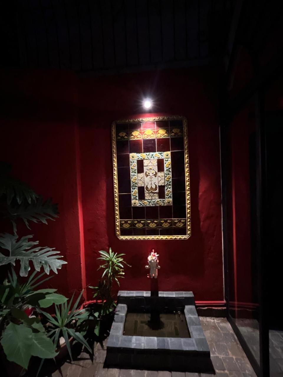Artist' s House in the heart of San Telmo
