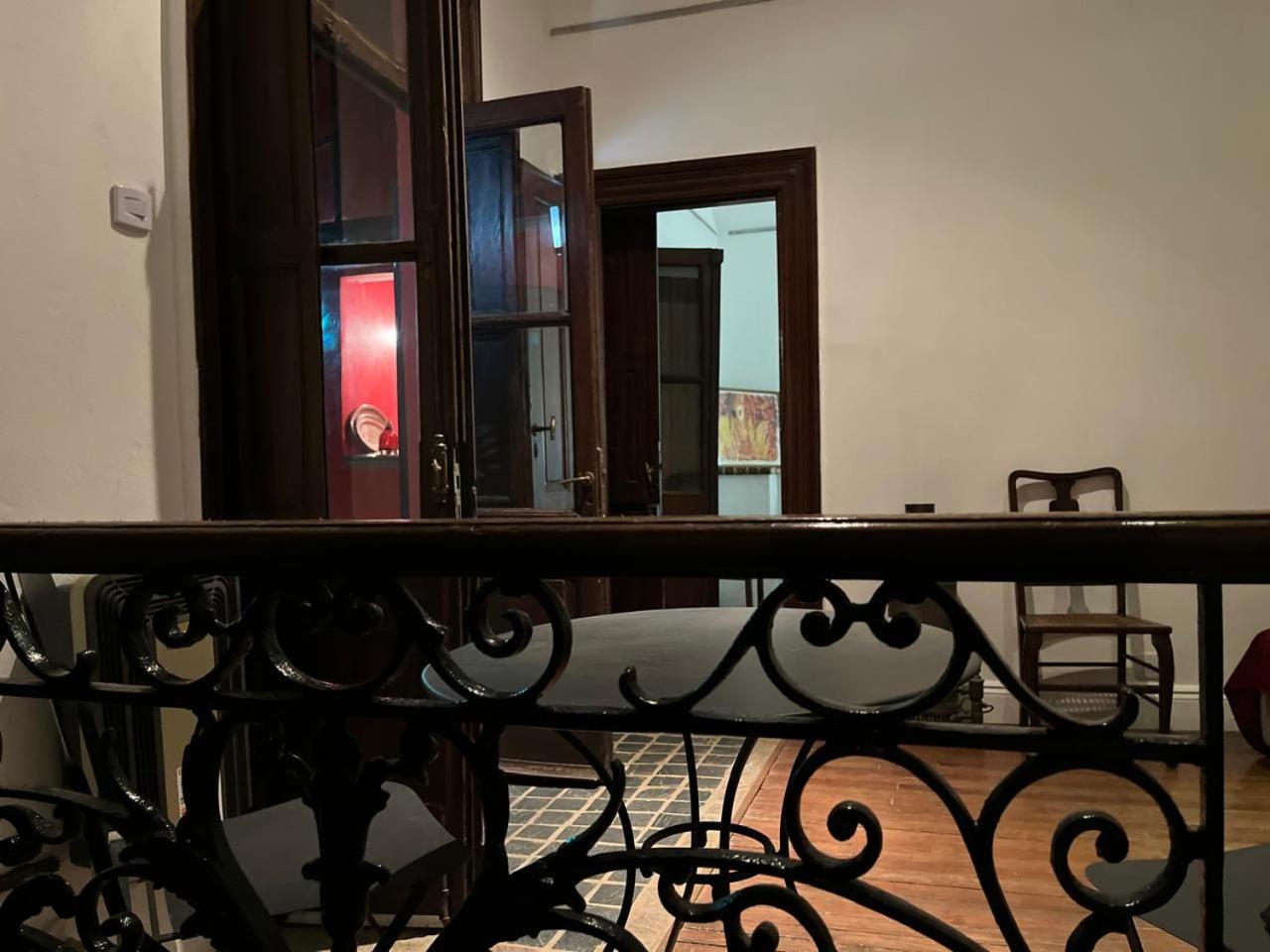 Artist' s House in the heart of San Telmo