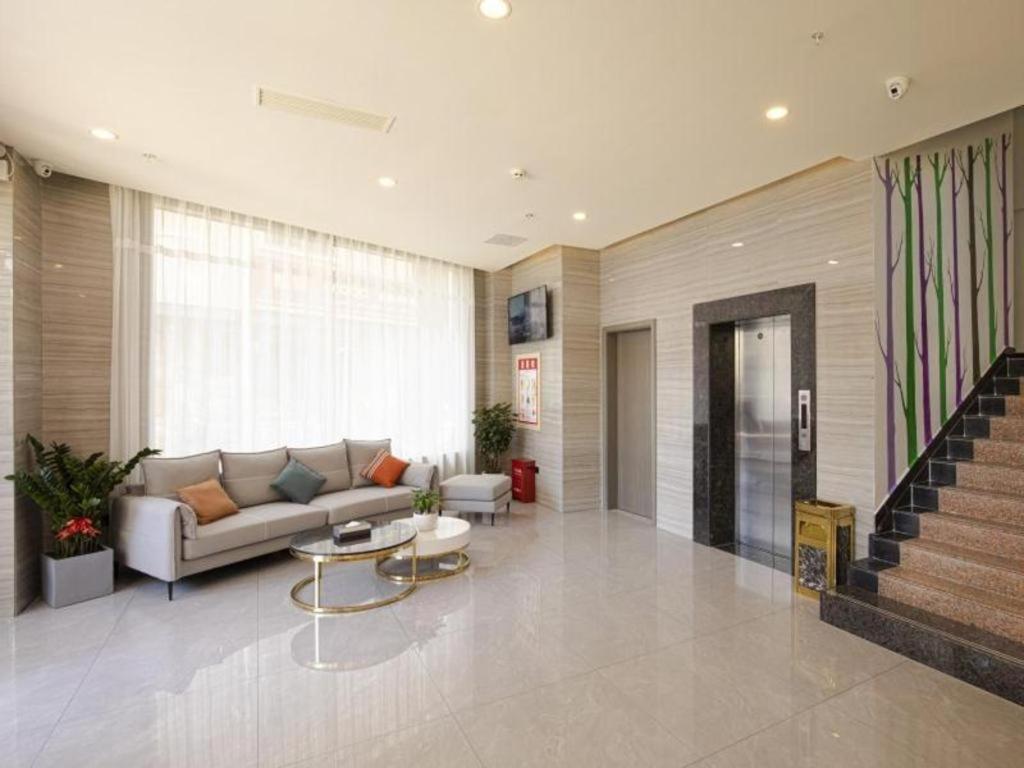 Vatica Hotel Haikou Jinniuling Park Haizhiyuan