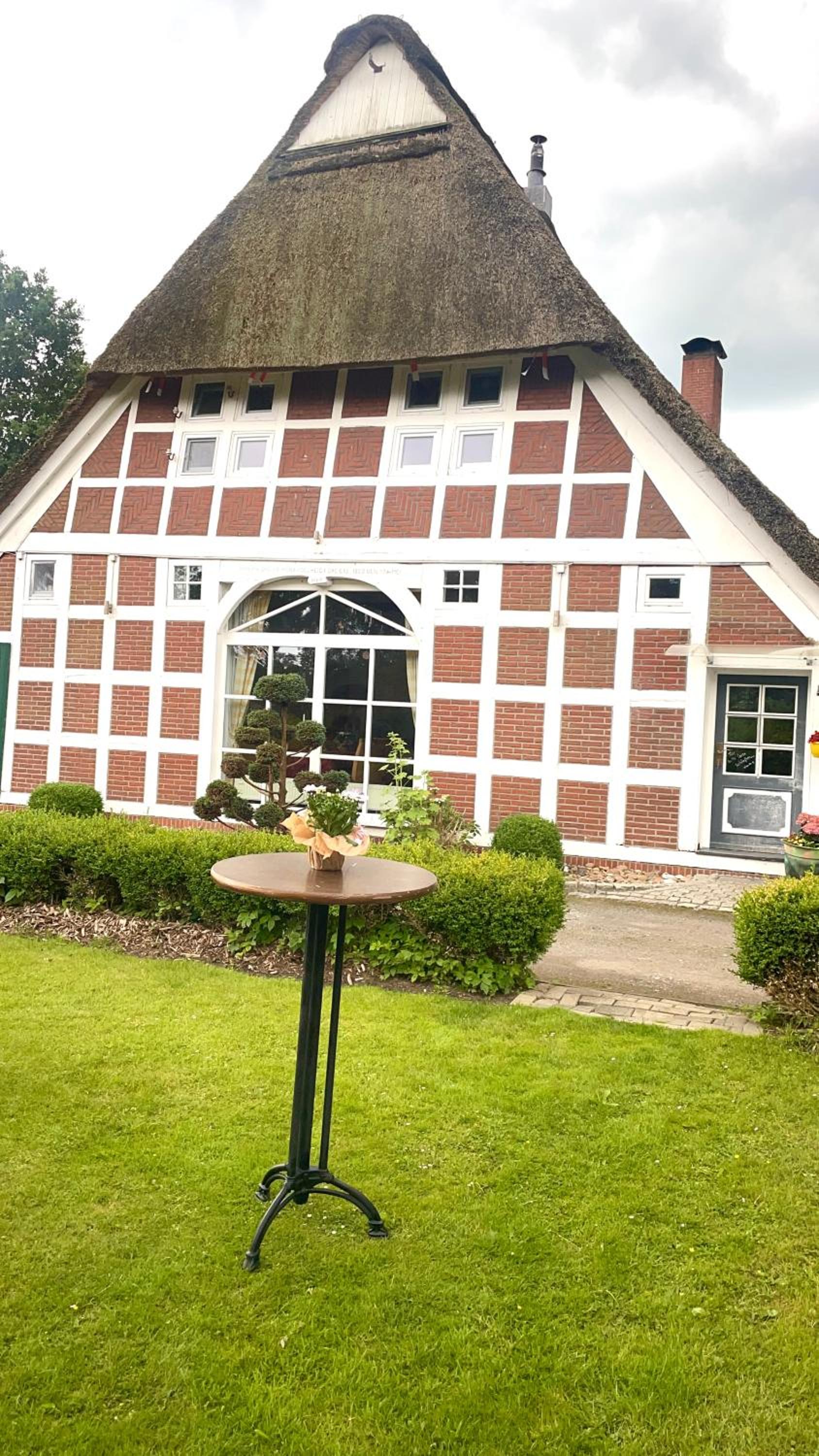 Luxus-Landhaus Nordsee, Sommer-Pool, Kaminofen, große Terrasse, Grill, 2 Schlafzimmer, Küche, Bad, WLAN,