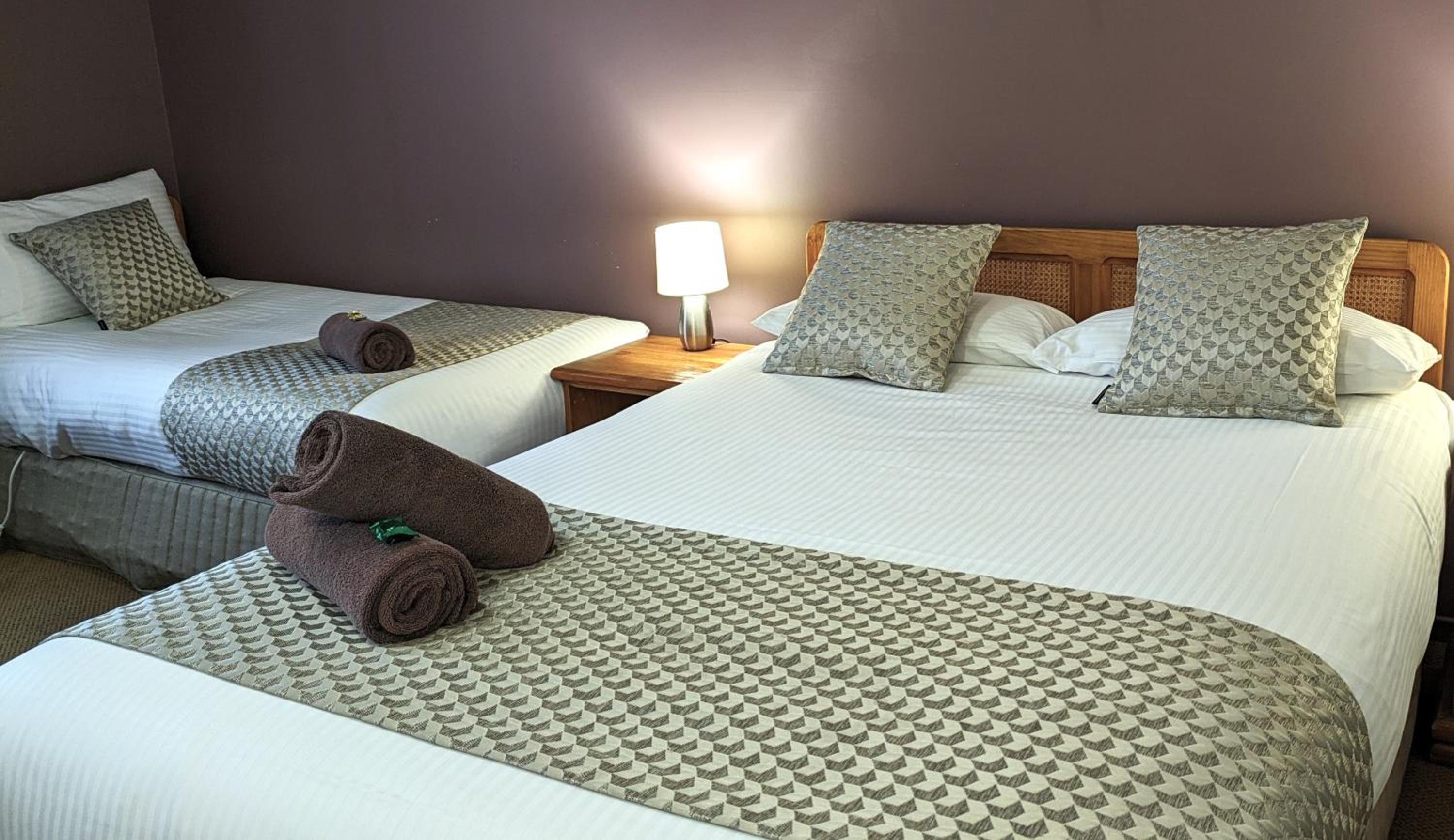 Highlands Motor Inn