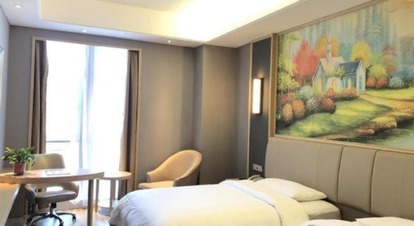 Vienna Hotel Anhui Lujiang International Building Materials Market Wuzhong