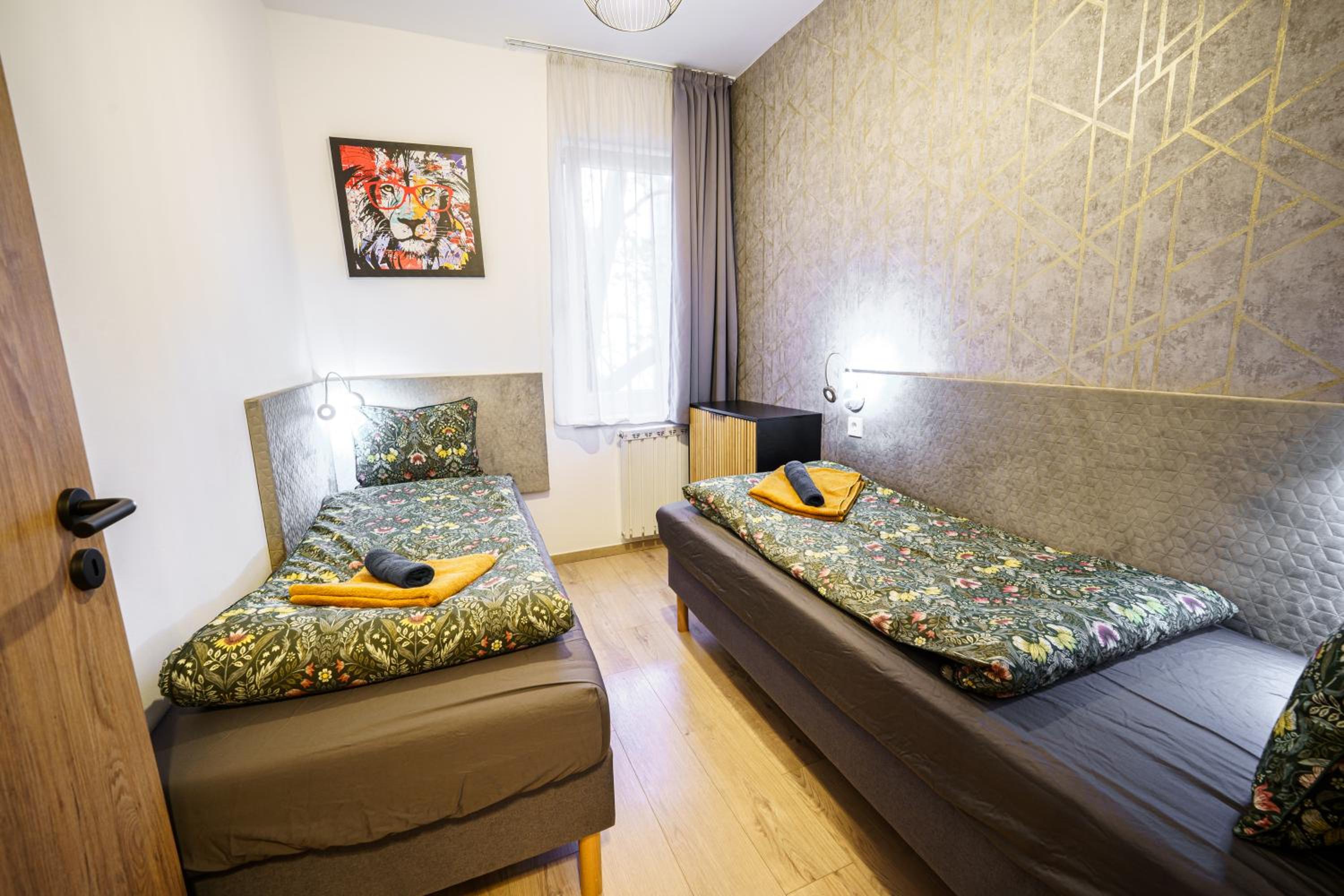 Liberty Palace Designer Central Apartment
