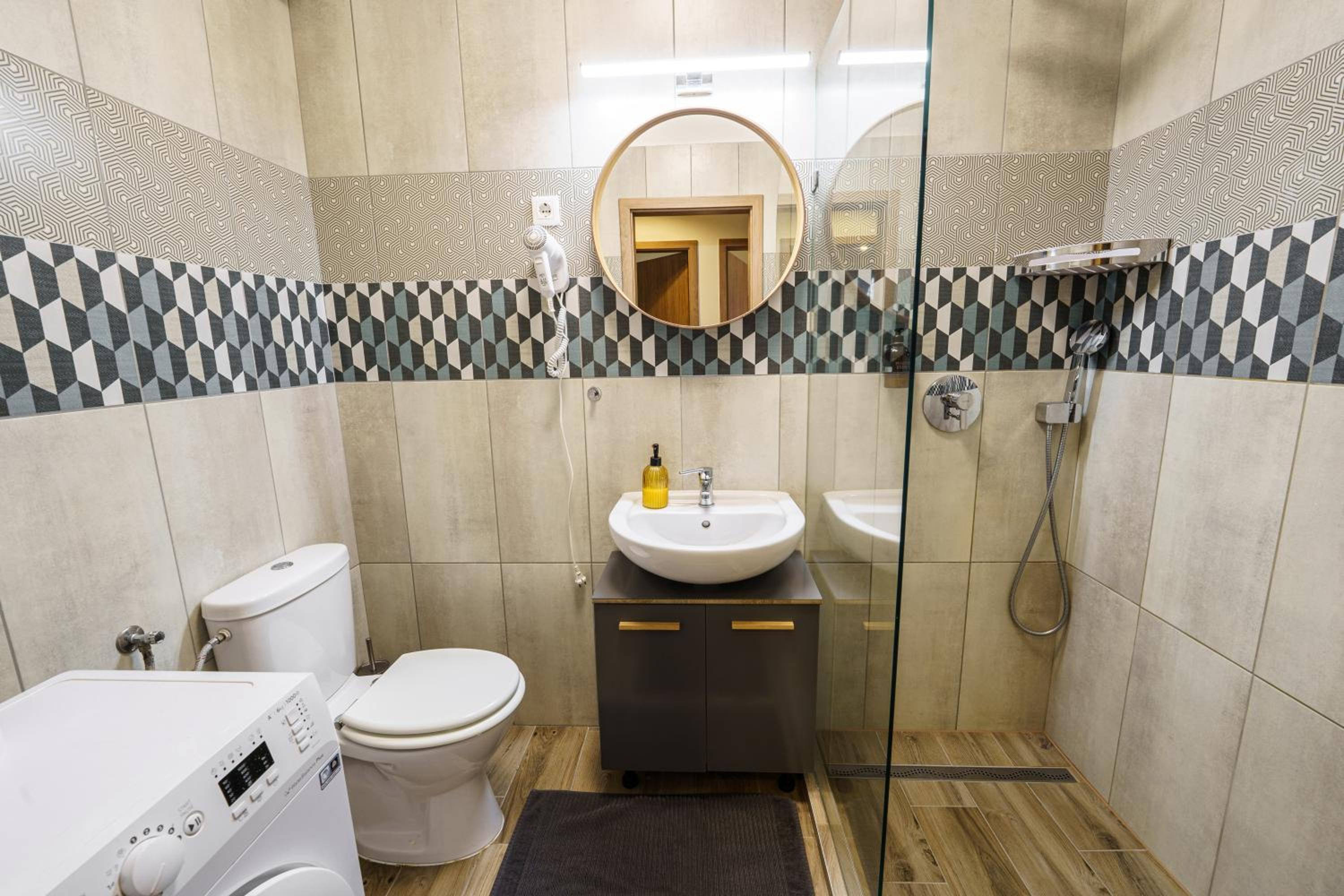 Liberty Palace Designer Central Apartment