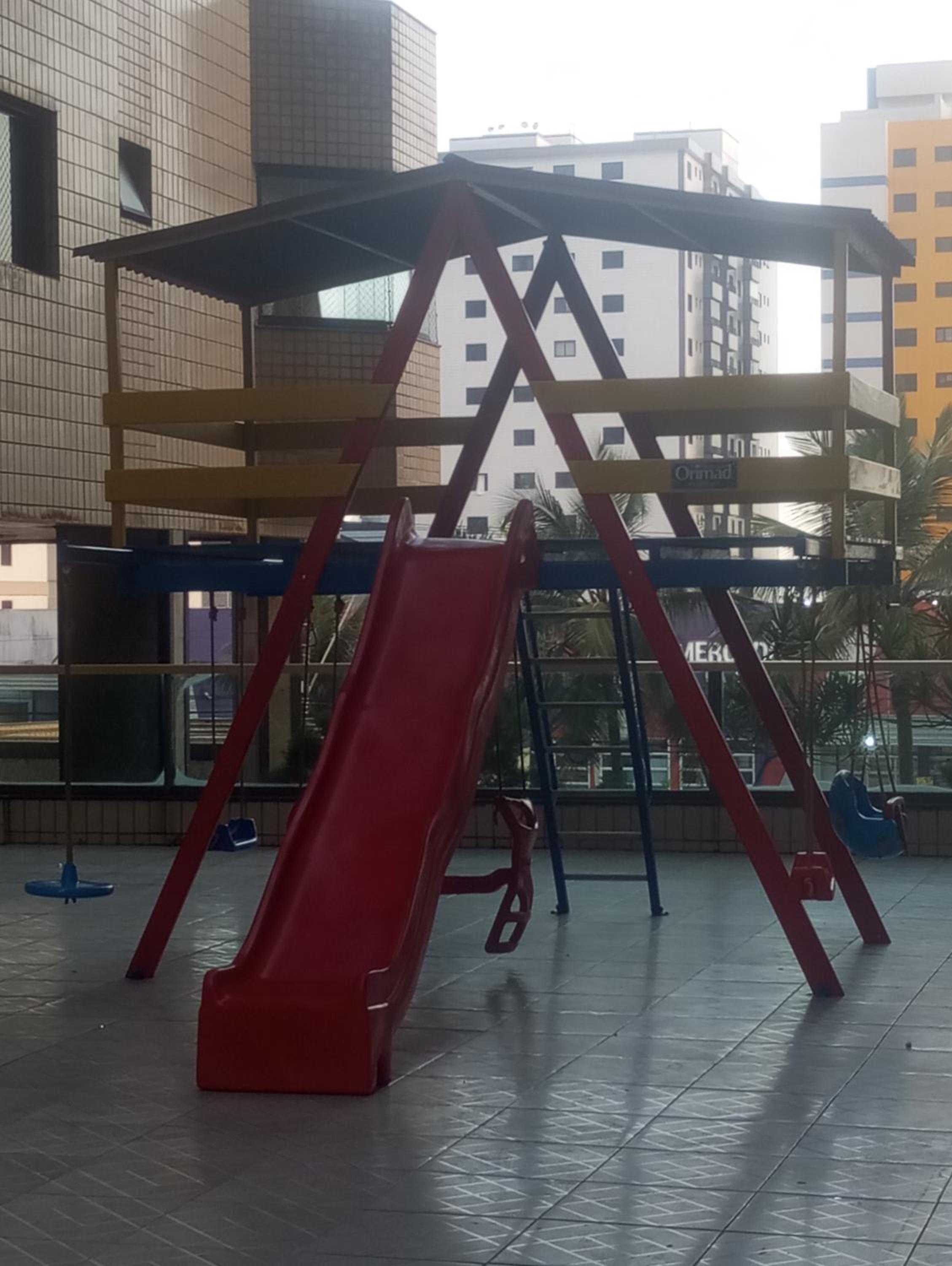 Apartamento com piscina Vista Mar - Mongaguá
